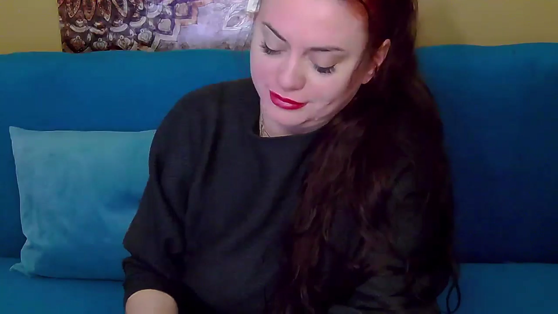 Gallery image thumbnail from ForeverChic's myfreecams stream on, 01/04/2025, 08:21 image 15 of 20