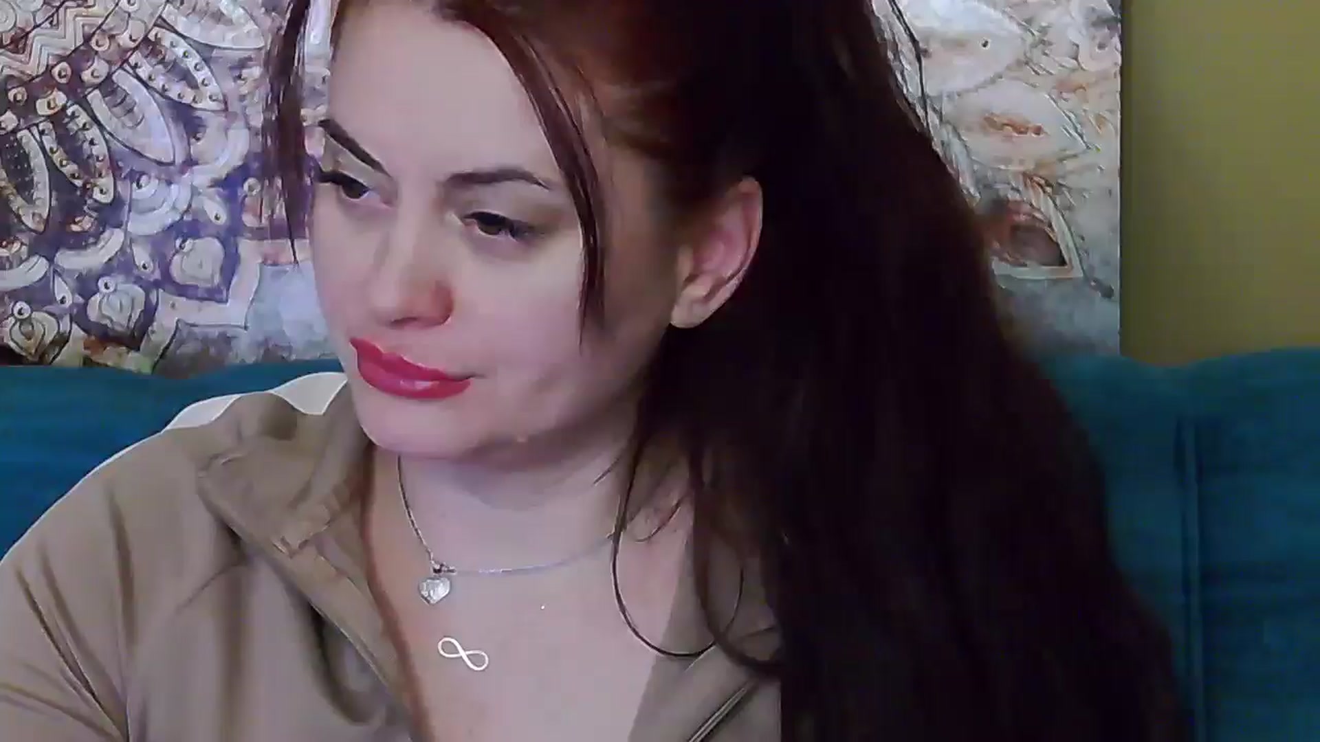 Gallery image thumbnail from ForeverChic's myfreecams stream on, 01/08/2025, 15:53 image 4 of 20