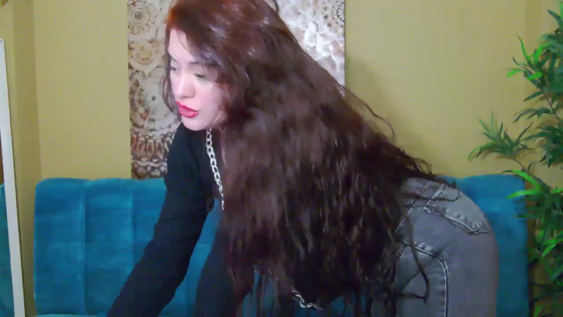 Gallery image thumbnail from ForeverChic's myfreecams stream on, 01/09/2025, 07:18 image 6 of 20