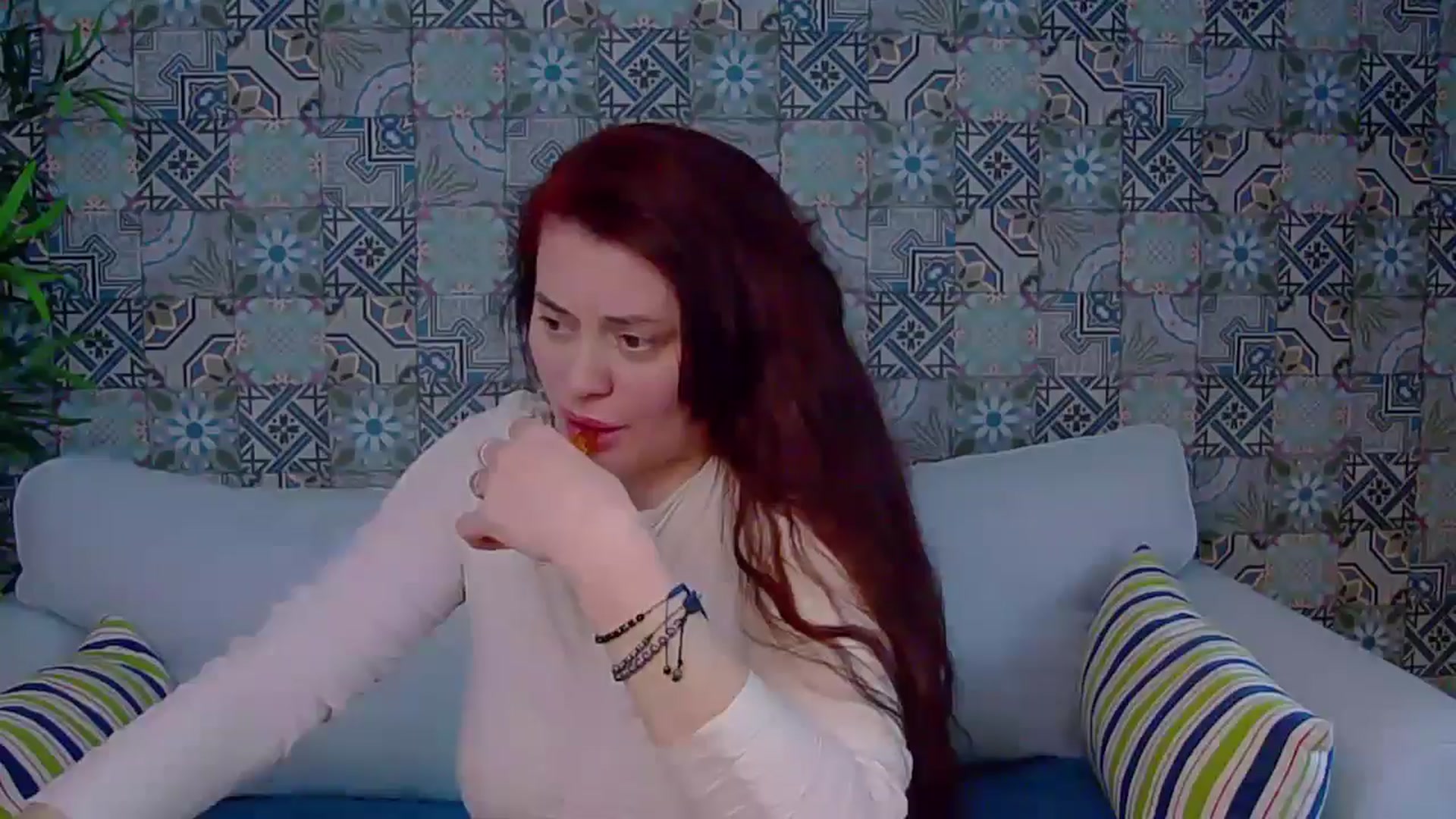 Gallery image thumbnail from ForeverChic's myfreecams stream on, 01/12/2025, 08:57 image 1 of 20