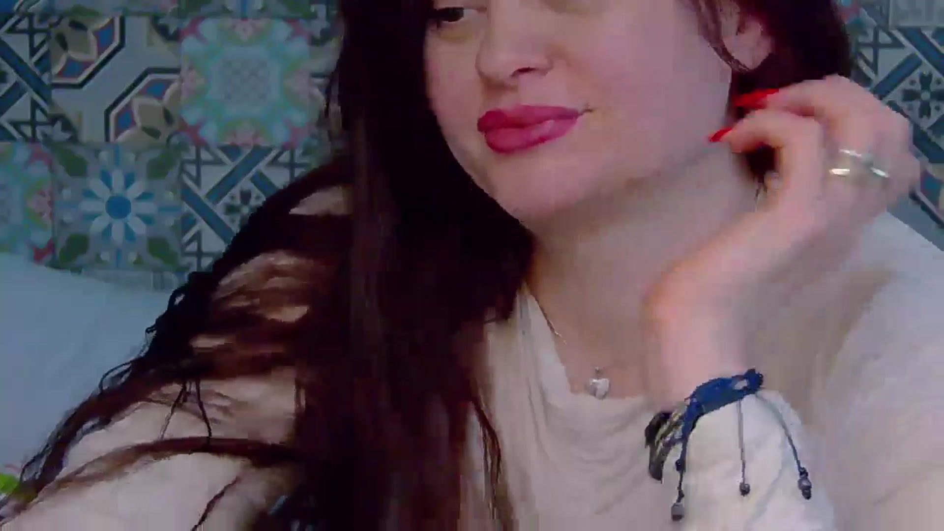 Gallery image thumbnail from ForeverChic's myfreecams stream on, 01/12/2025, 13:04 image 16 of 20