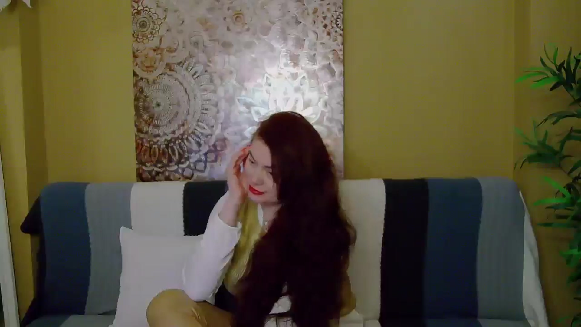 Gallery image thumbnail from ForeverChic's myfreecams stream on, 01/14/2025, 13:13 image 6 of 20