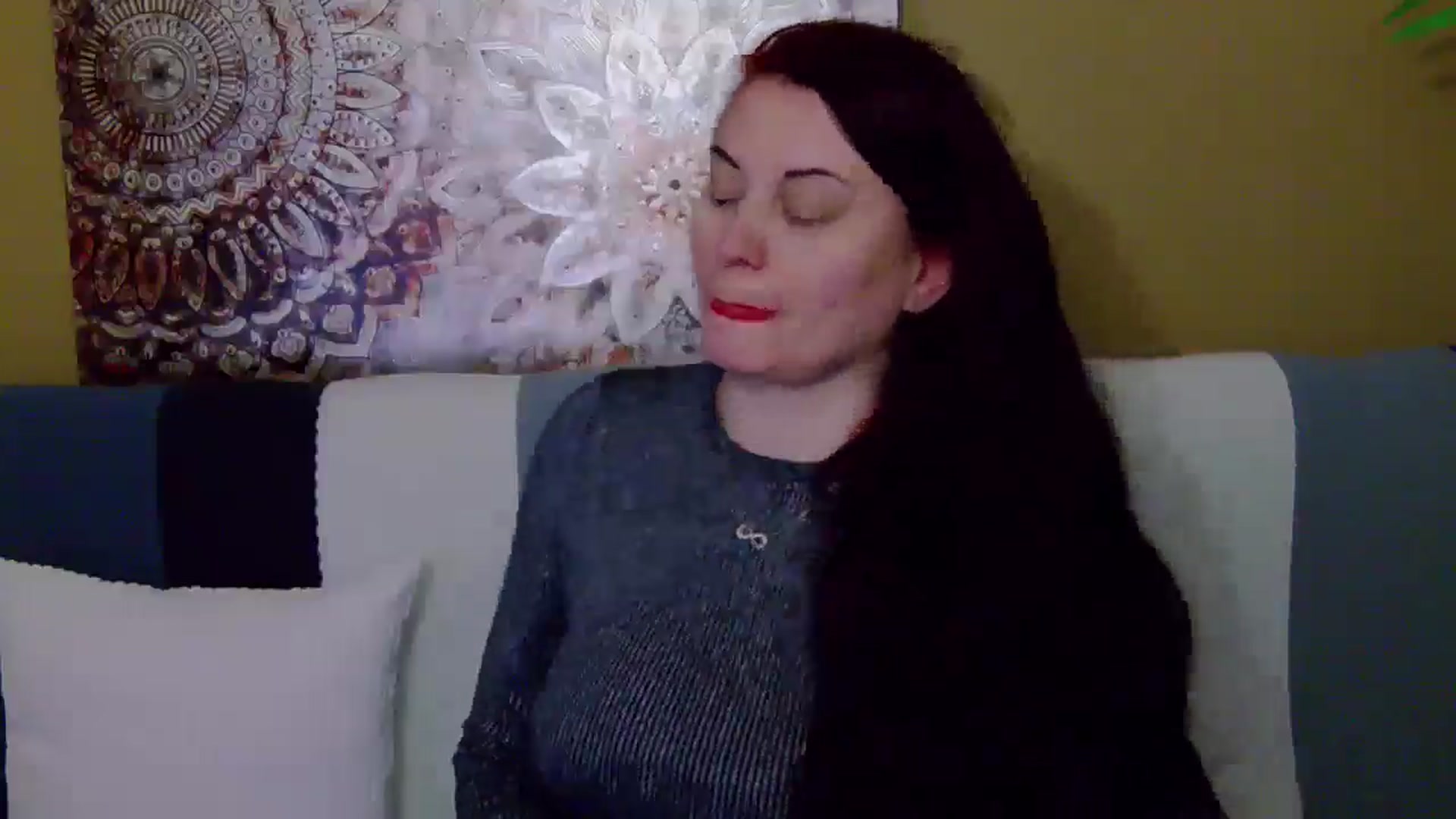 Gallery image thumbnail from ForeverChic's myfreecams stream on, 01/15/2025, 12:14 image 11 of 20