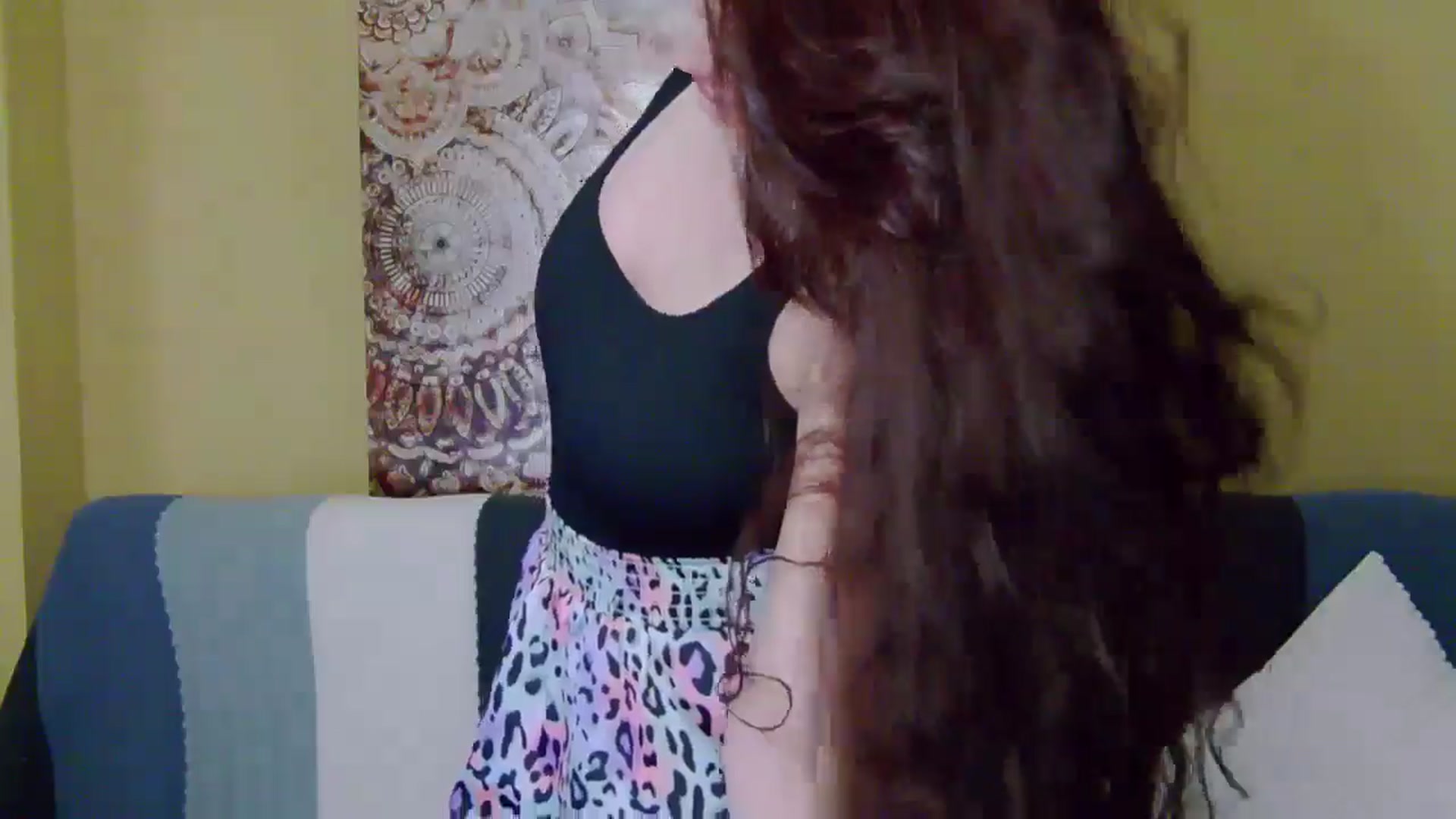 Gallery image thumbnail from ForeverChic's myfreecams stream on, 01/18/2025, 09:47 image 10 of 20