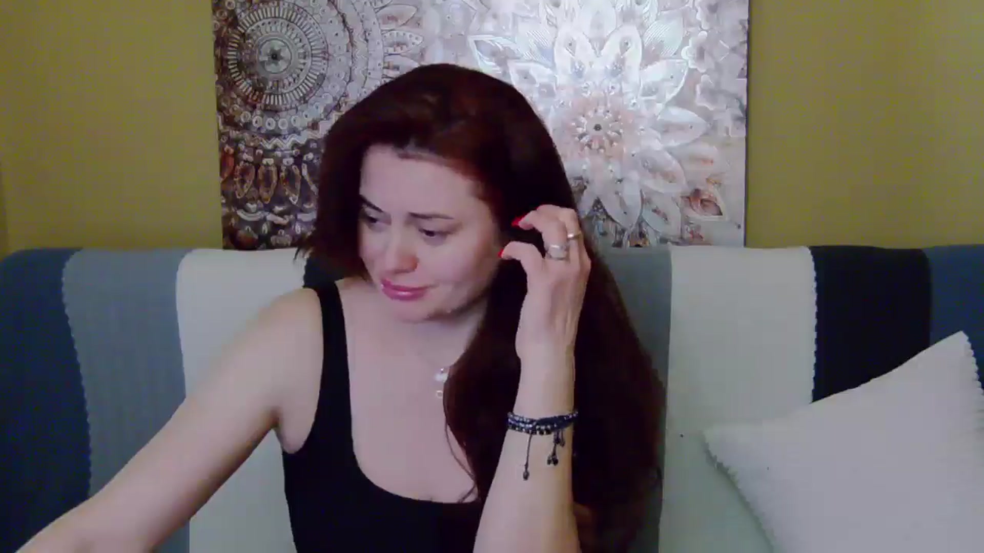 Gallery image thumbnail from ForeverChic's myfreecams stream on, 01/18/2025, 11:24 image 7 of 20