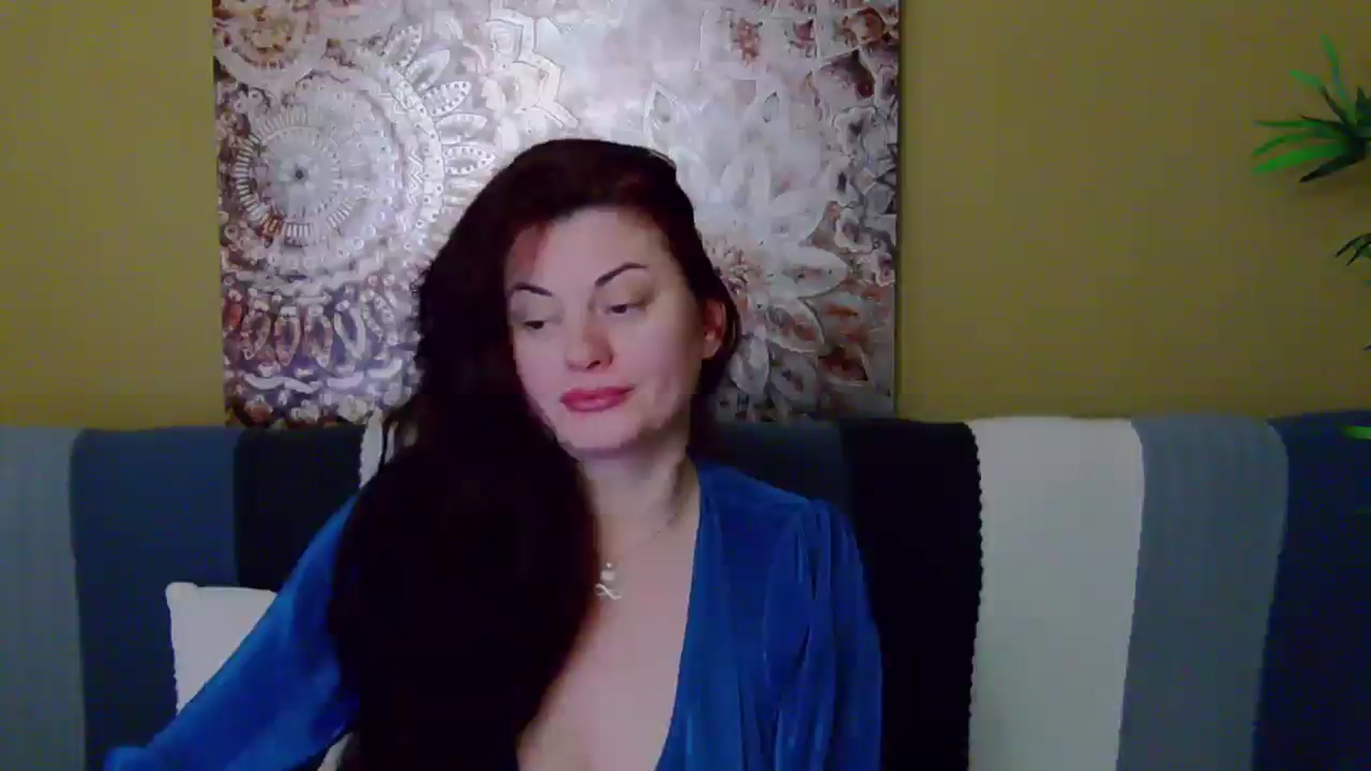 Gallery image thumbnail from ForeverChic's myfreecams stream on, 01/25/2025, 08:23 image 18 of 20