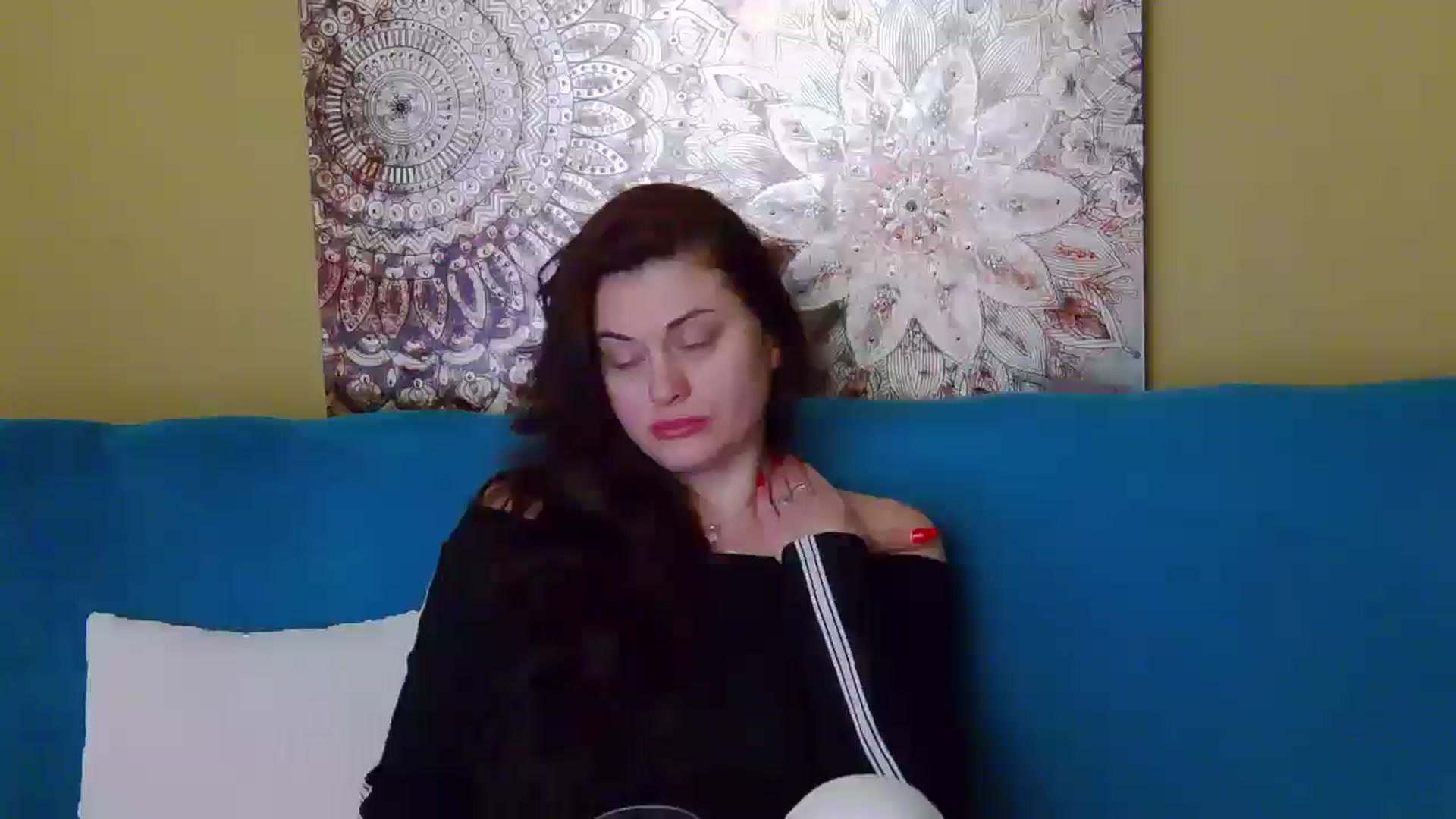 Gallery image thumbnail from ForeverChic's myfreecams stream on, 01/28/2025, 15:47 image 15 of 20