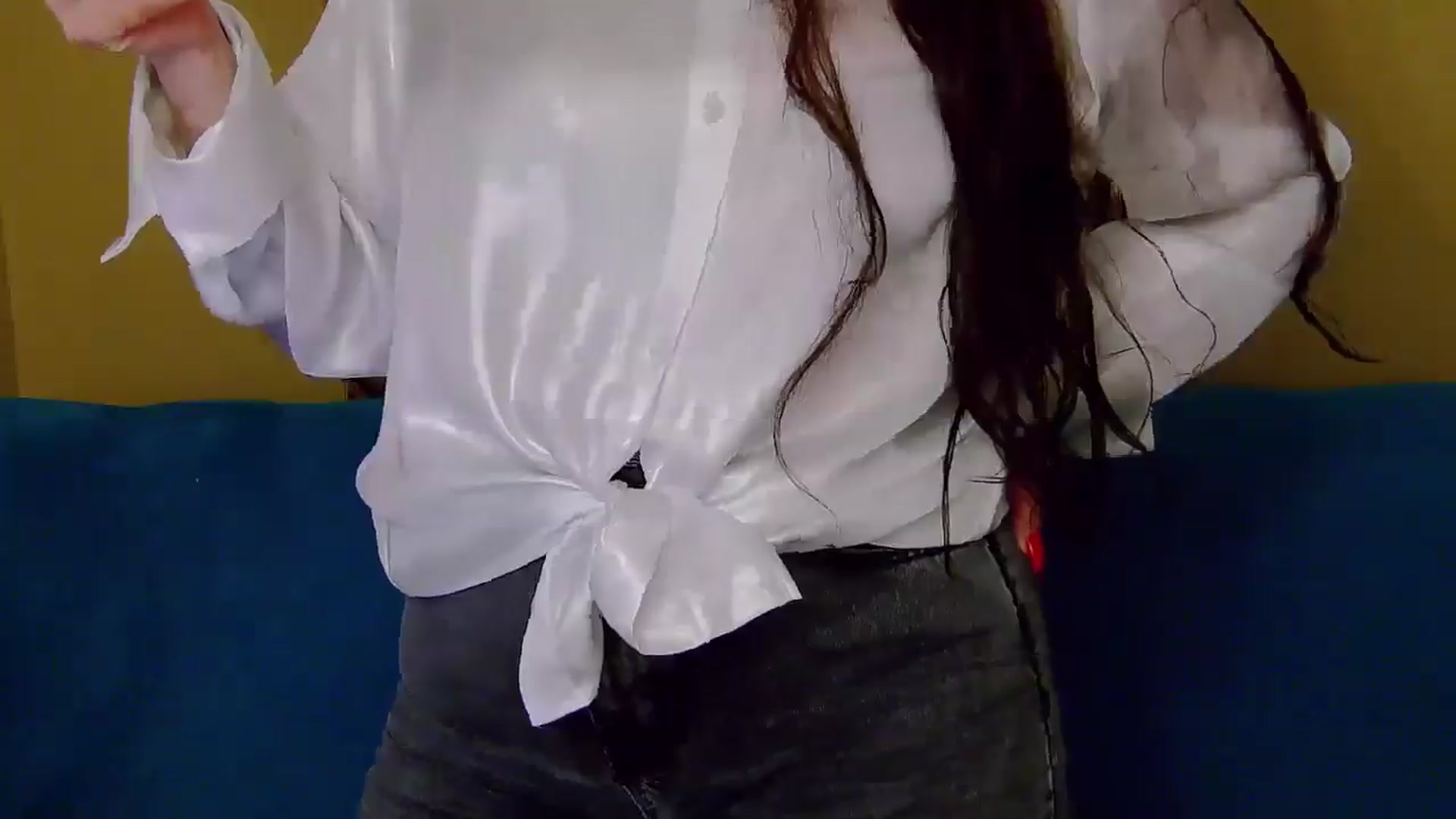 Gallery image thumbnail from ForeverChic's myfreecams stream on, 02/01/2025, 11:40 image 11 of 20