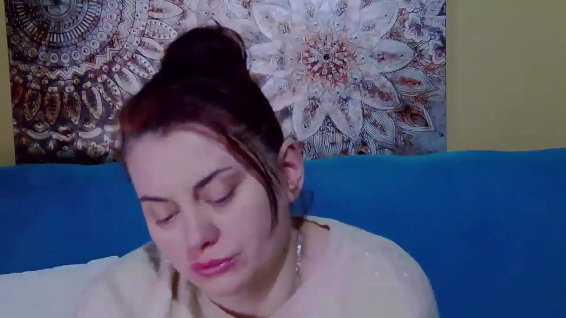 Gallery image thumbnail from ForeverChic's myfreecams stream on, 02/03/2025, 16:20 image 15 of 20