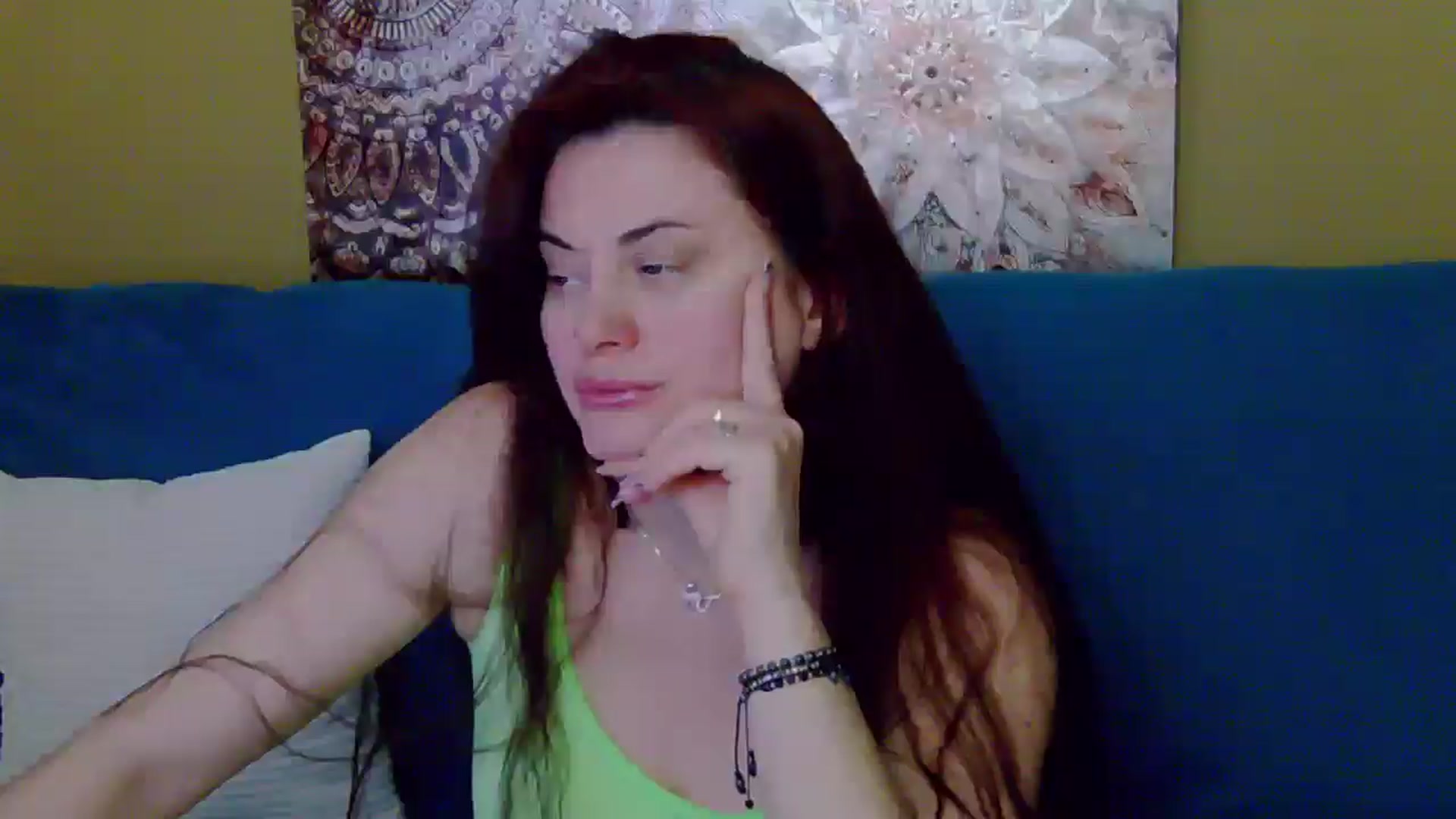 Gallery image thumbnail from ForeverChic's myfreecams stream on, 02/05/2025, 14:03 image 5 of 20