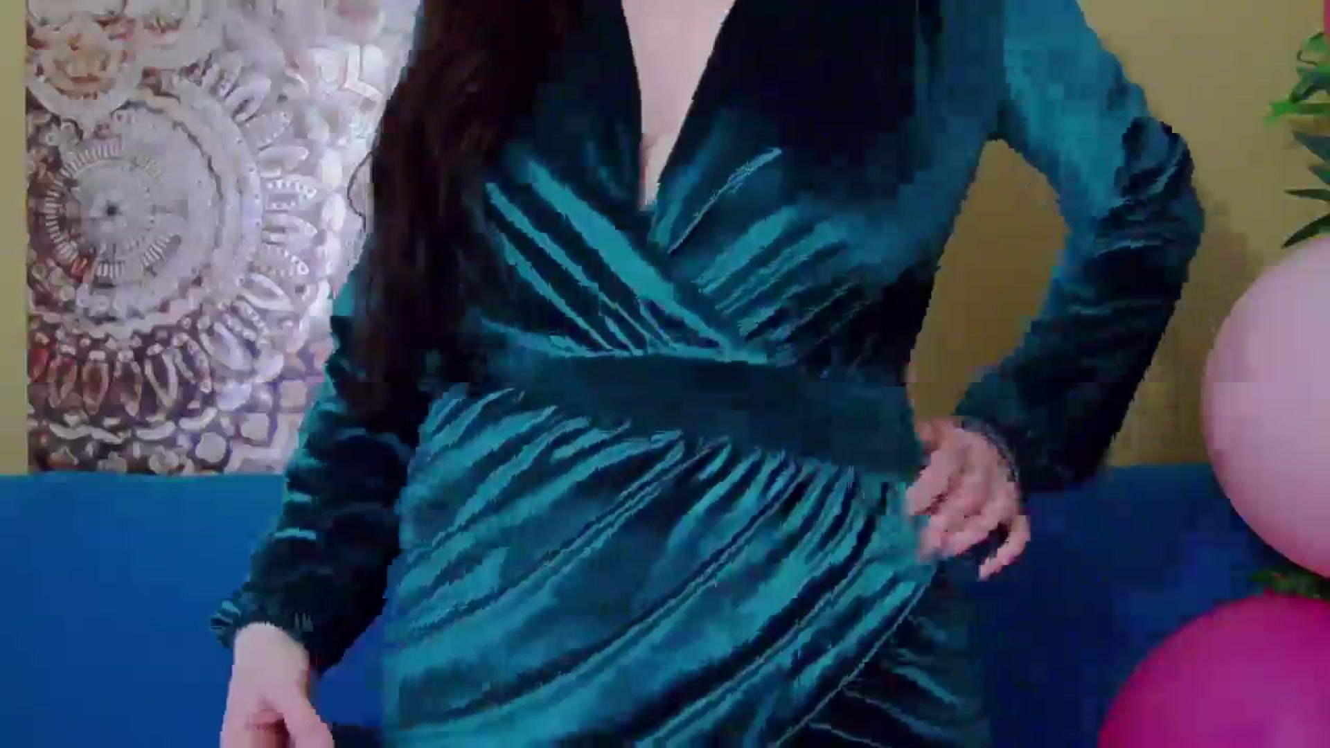 Gallery image thumbnail from ForeverChic's myfreecams stream on, 02/14/2025, 10:21 image 20 of 20