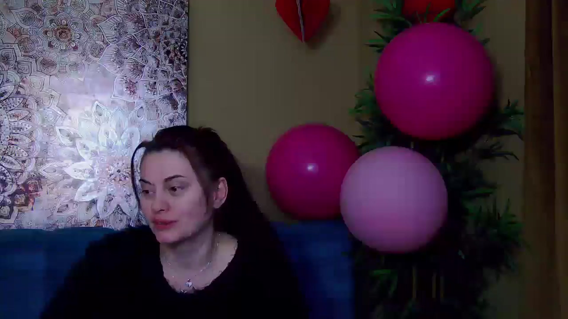 Gallery image thumbnail from ForeverChic's myfreecams stream on, 02/15/2025, 12:03 image 9 of 20