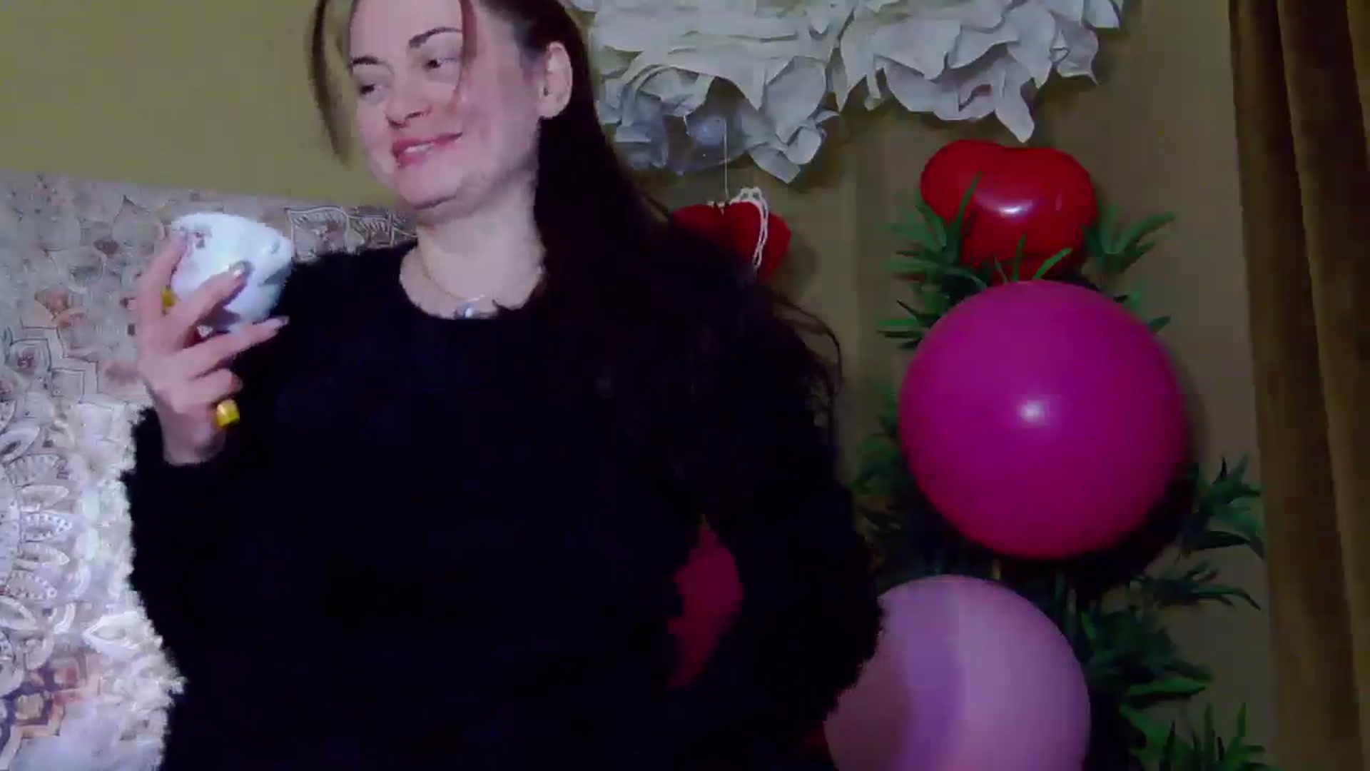 Gallery image thumbnail from ForeverChic's myfreecams stream on, 02/15/2025, 12:03 image 5 of 20