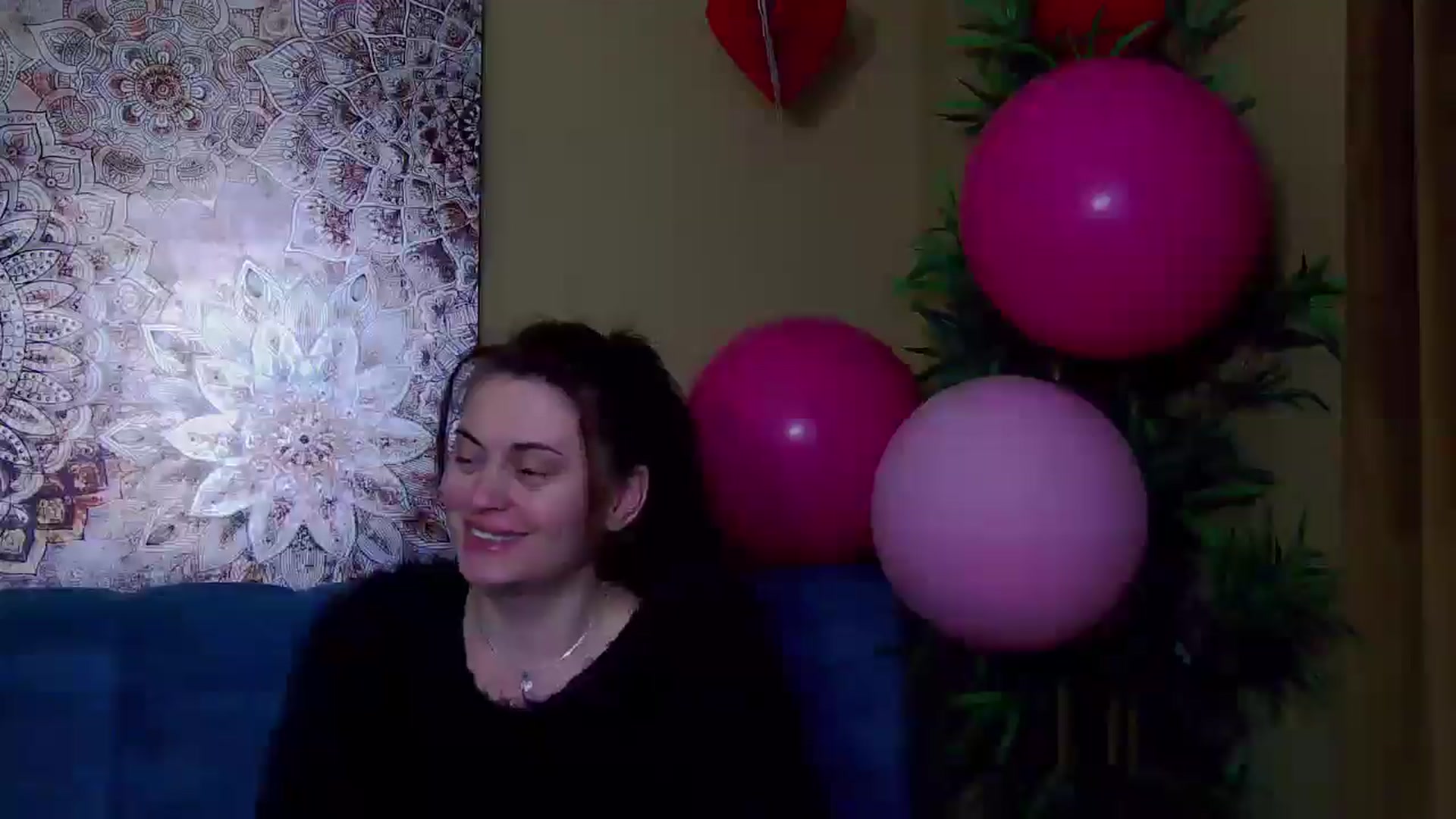 Gallery image thumbnail from ForeverChic's myfreecams stream on, 02/15/2025, 12:03 image 10 of 20