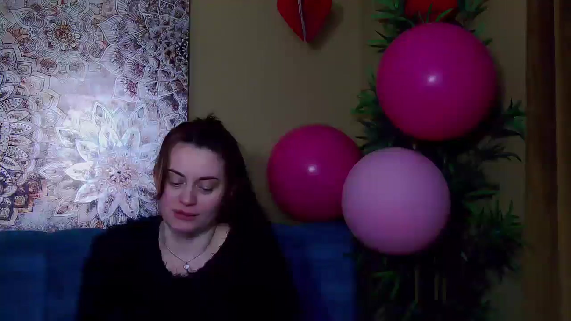 Gallery image thumbnail from ForeverChic's myfreecams stream on, 02/15/2025, 12:03 image 15 of 20