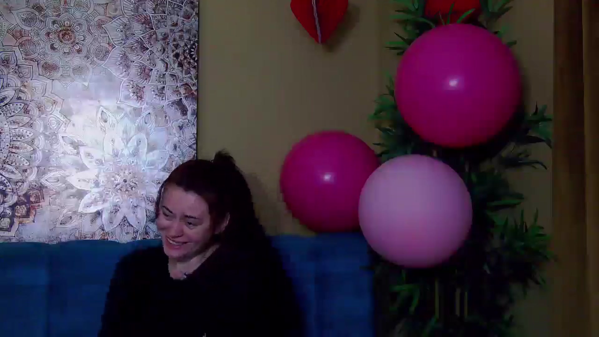 Gallery image thumbnail from ForeverChic's myfreecams stream on, 02/15/2025, 12:03 image 13 of 20