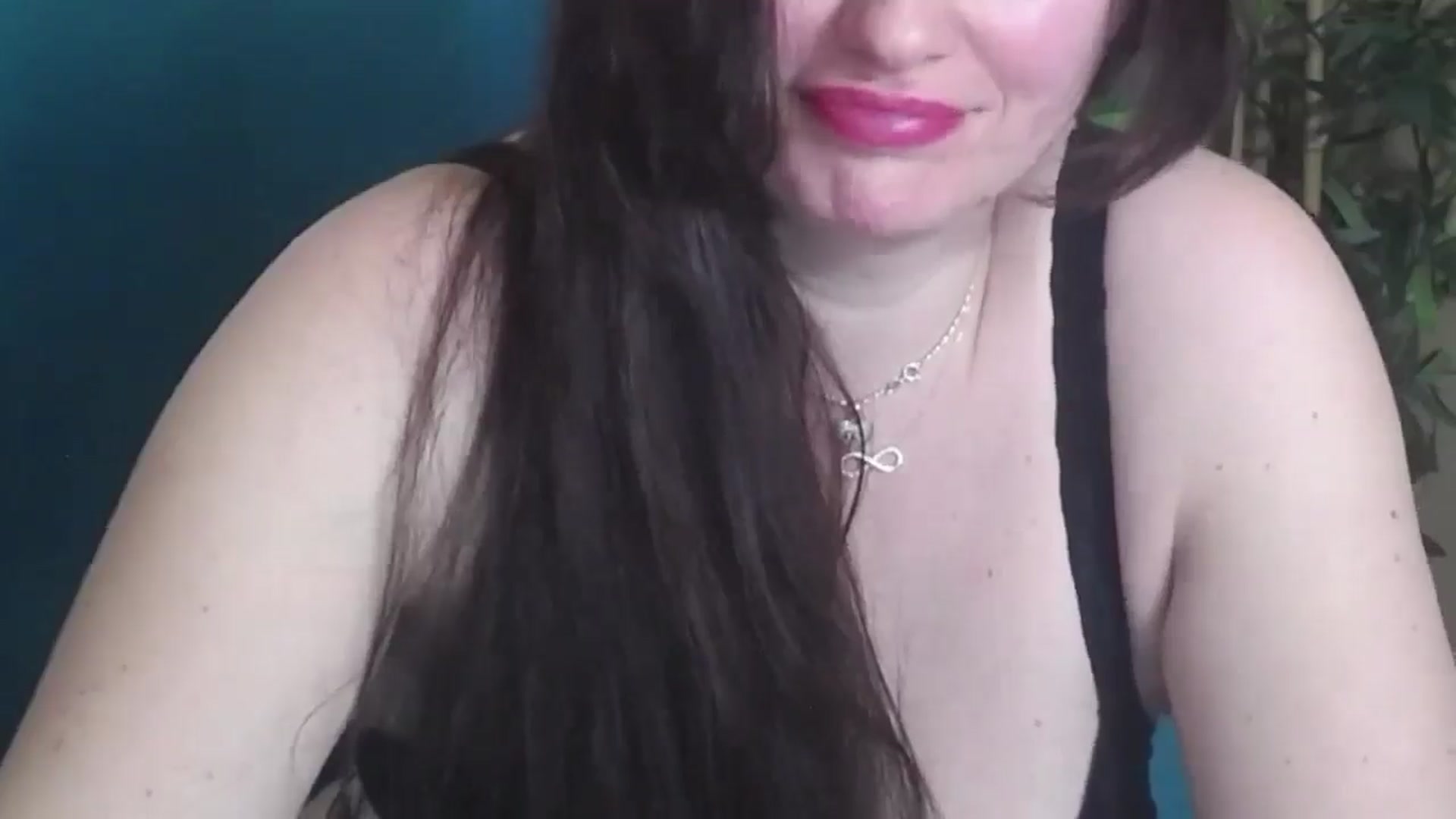 Gallery image thumbnail from ForeverChic's myfreecams stream on, 02/19/2025, 09:38 image 16 of 20
