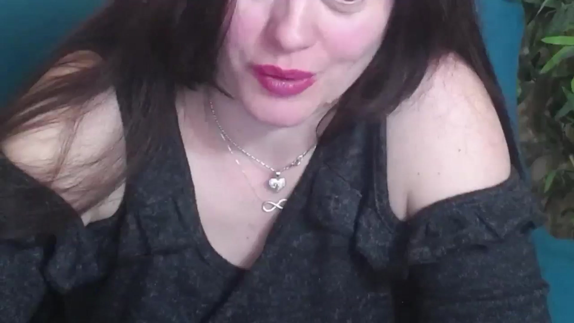 Gallery image thumbnail from ForeverChic's myfreecams stream on, 02/19/2025, 10:53 image 16 of 20