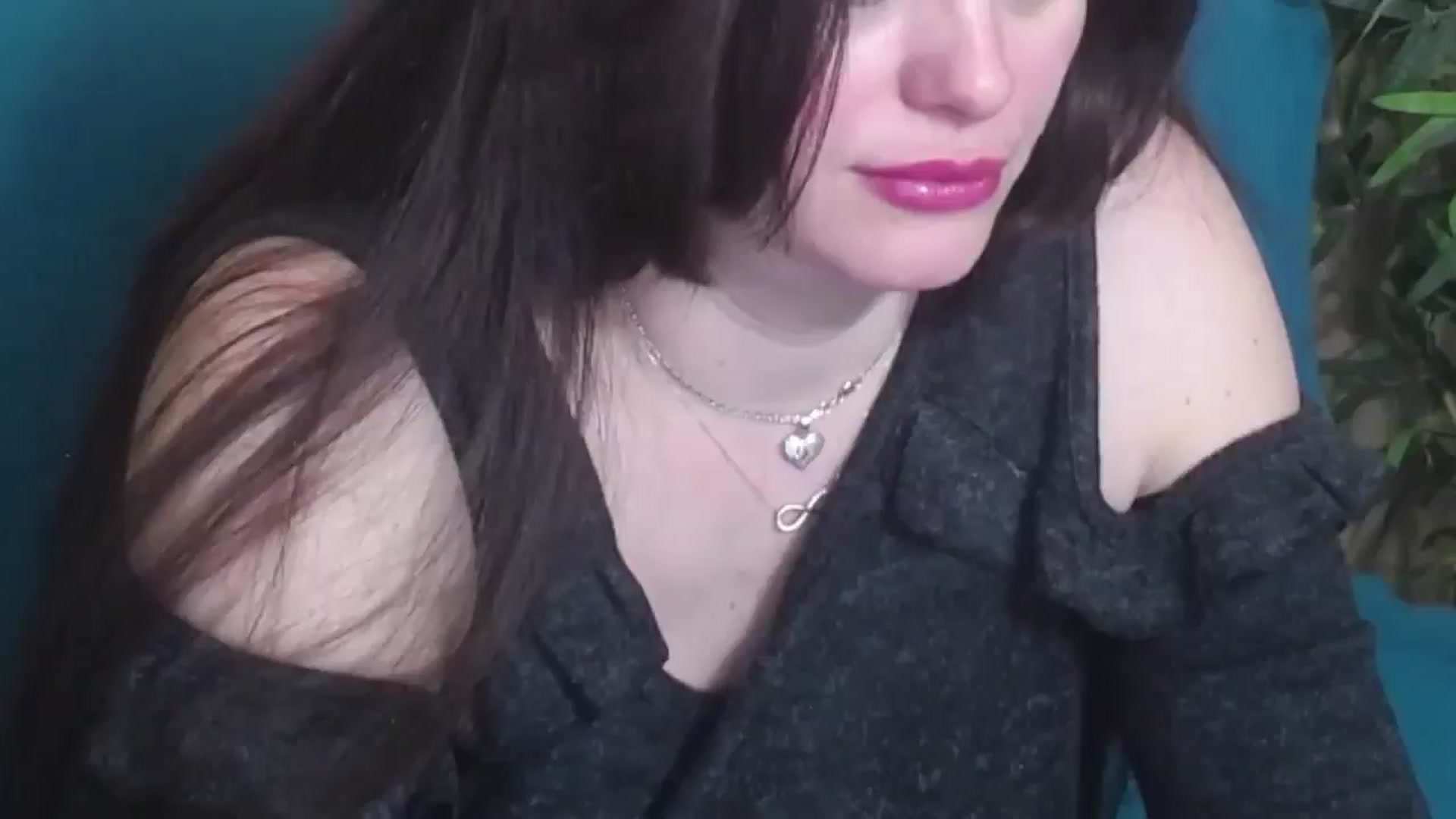 Gallery image thumbnail from ForeverChic's myfreecams stream on, 02/19/2025, 10:53 image 14 of 20