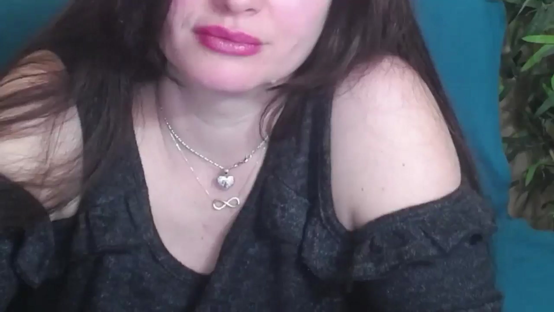 Gallery image thumbnail from ForeverChic's myfreecams stream on, 02/19/2025, 10:53 image 17 of 20