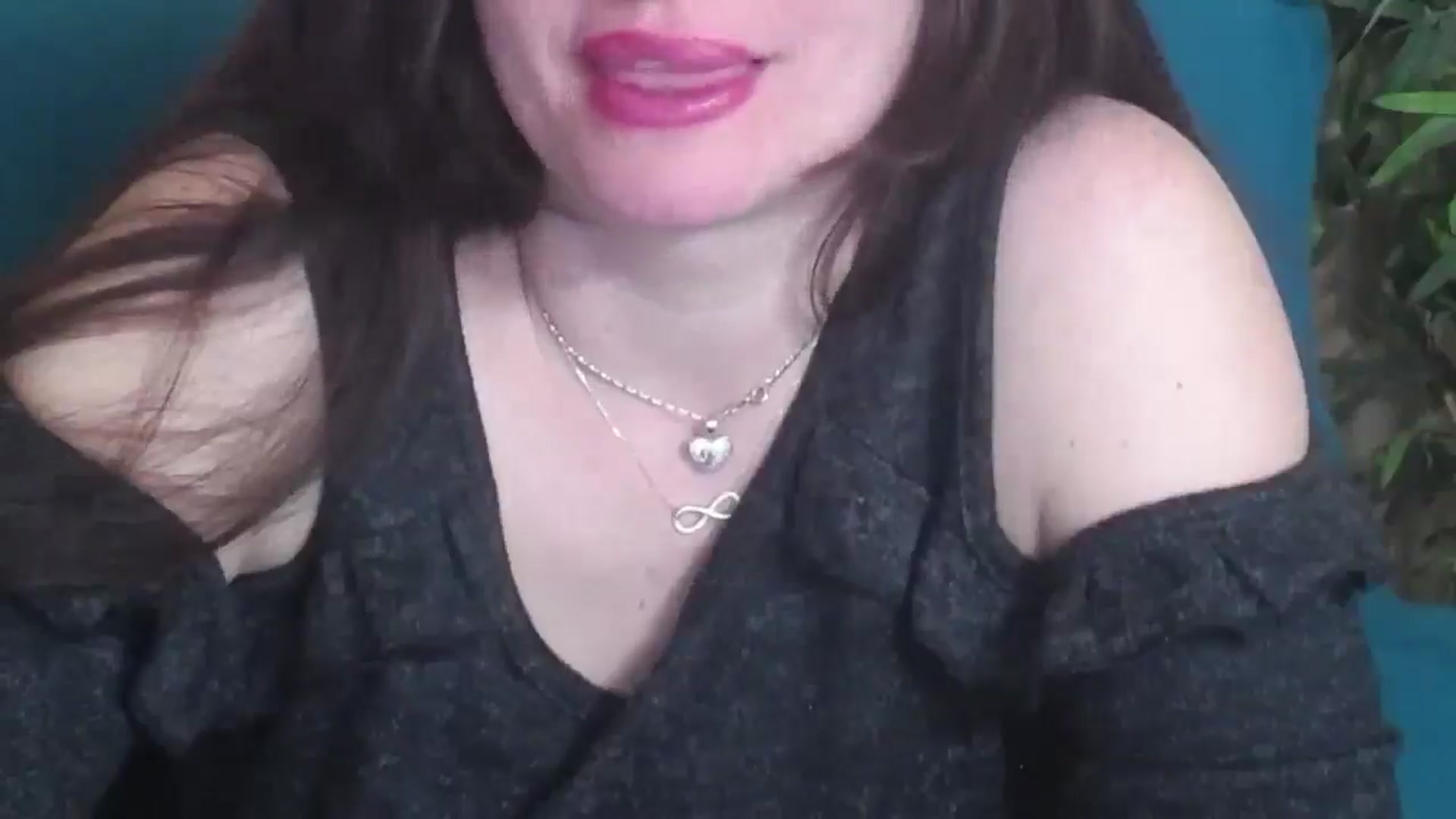 Gallery image thumbnail from ForeverChic's myfreecams stream on, 02/19/2025, 10:53 image 15 of 20