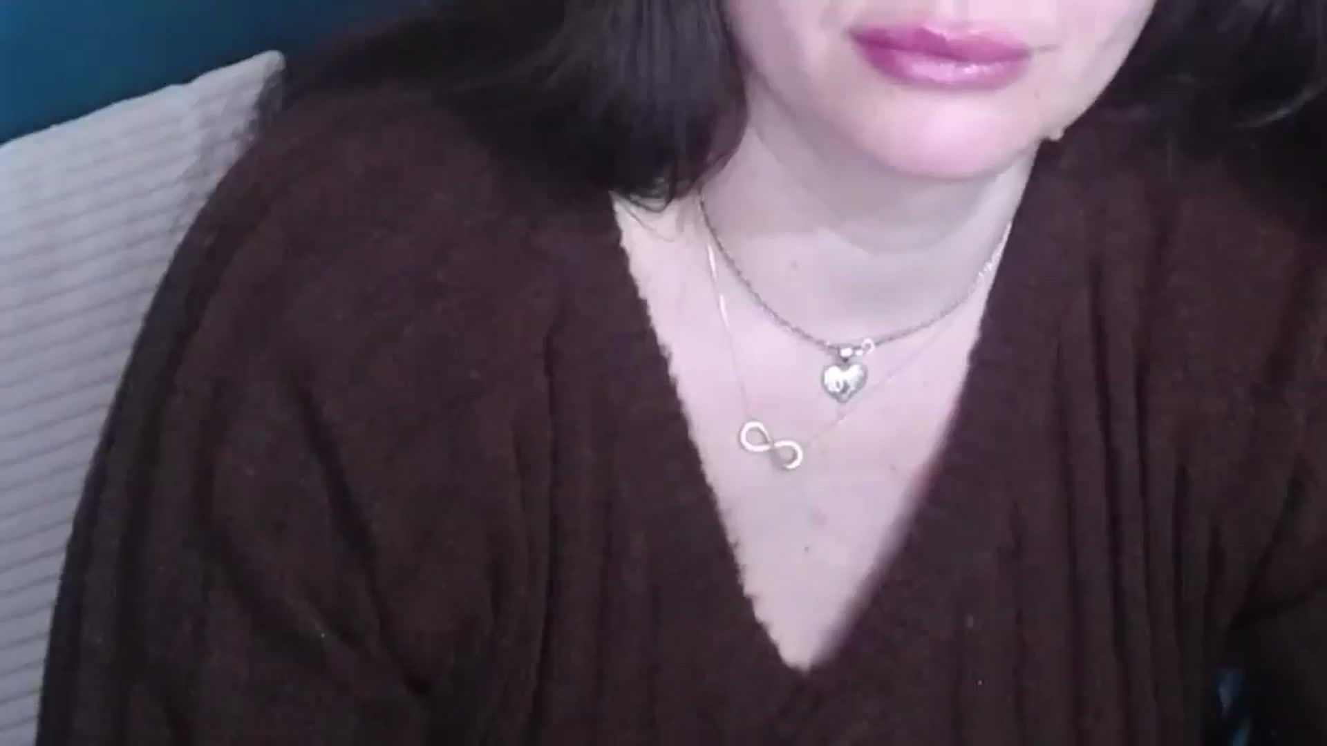 Gallery image thumbnail from ForeverChic's myfreecams stream on, 02/20/2025, 11:33 image 3 of 20