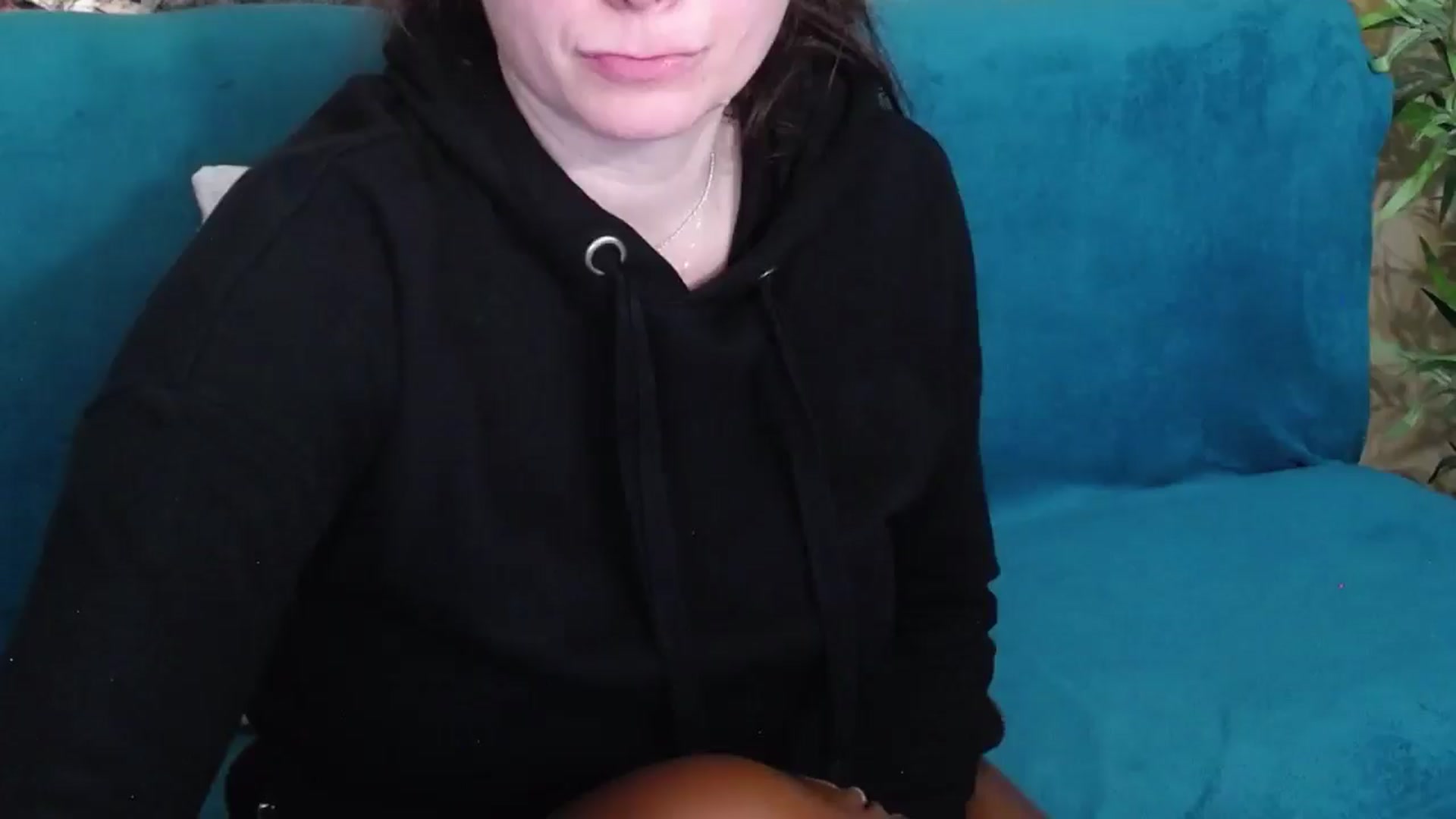 Gallery image thumbnail from ForeverChic's myfreecams stream on, 02/28/2025, 12:01 image 16 of 20