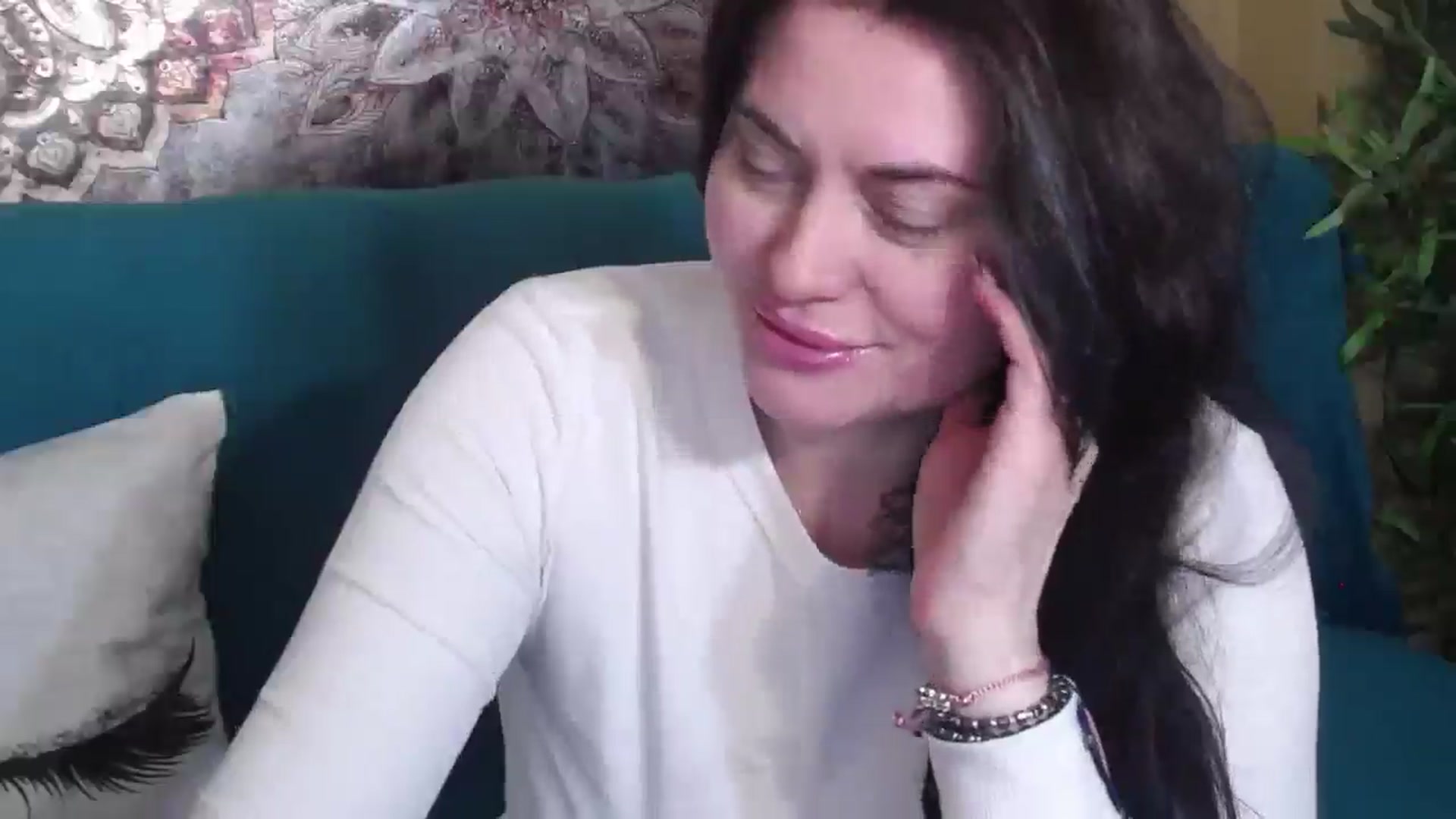 Gallery image thumbnail from ForeverChic's myfreecams stream on, 03/05/2025, 09:49 image 20 of 20