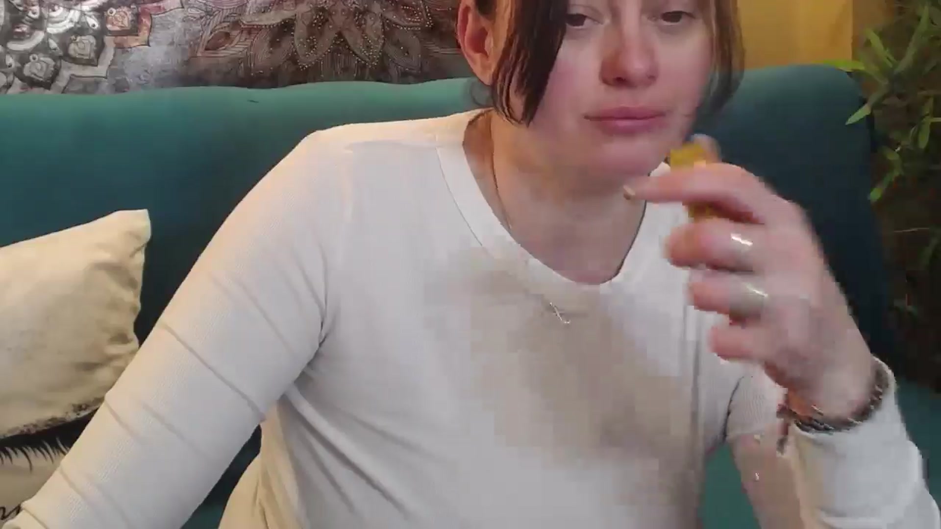 Gallery image thumbnail from ForeverChic's myfreecams stream on, 03/05/2025, 09:49 image 6 of 20