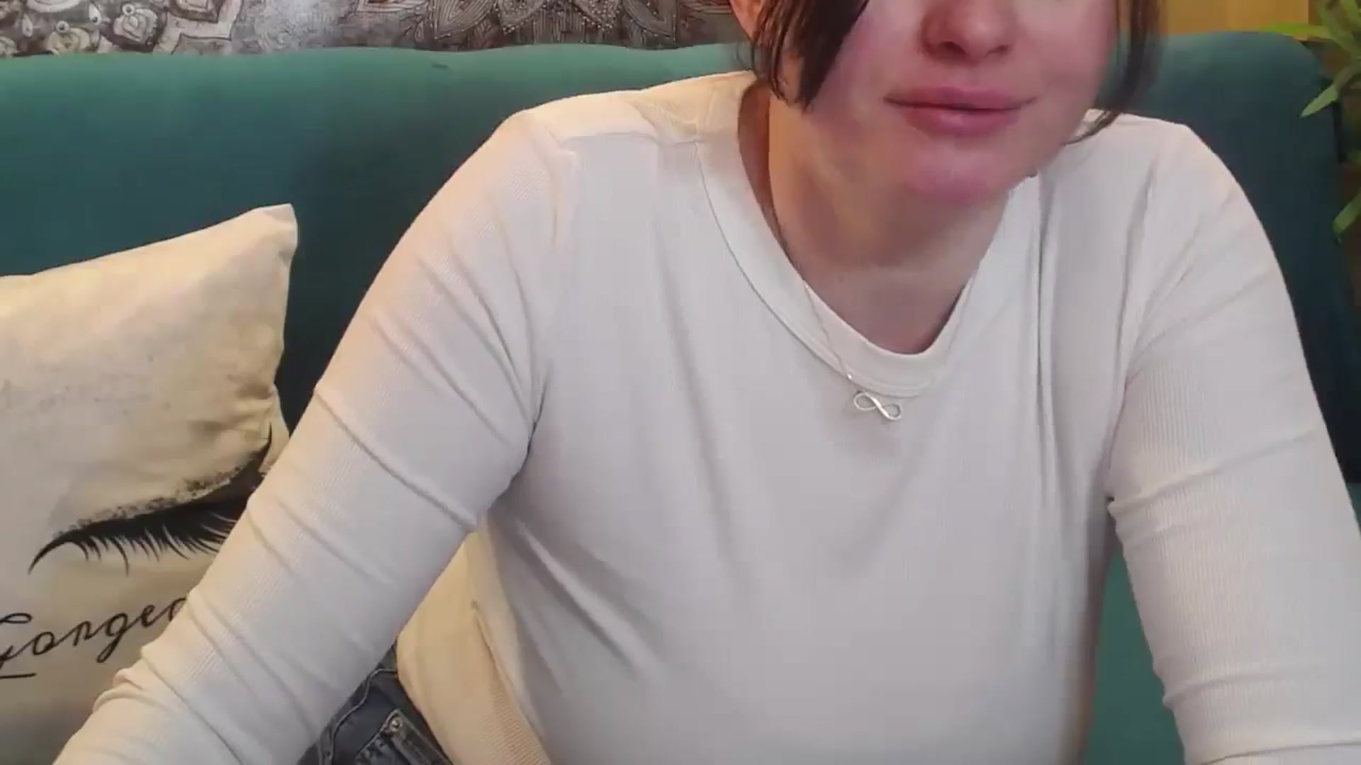 Gallery image thumbnail from ForeverChic's myfreecams stream on, 03/05/2025, 09:49 image 2 of 20