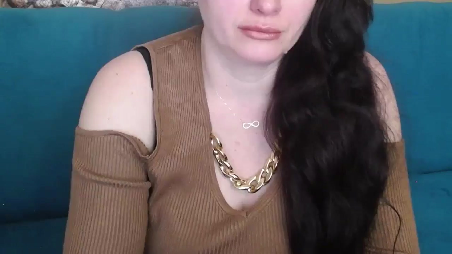 Gallery image thumbnail from ForeverChic's myfreecams stream on, 03/06/2025, 10:22 image 14 of 20