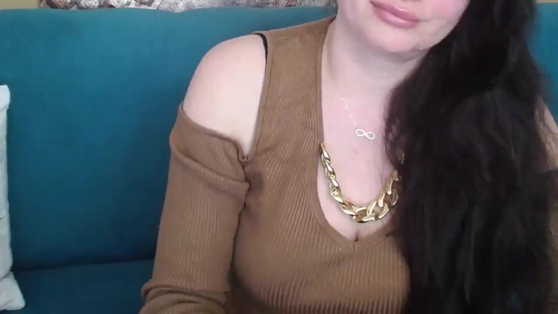 Gallery image thumbnail from ForeverChic's myfreecams stream on, 03/06/2025, 13:51 image 4 of 20