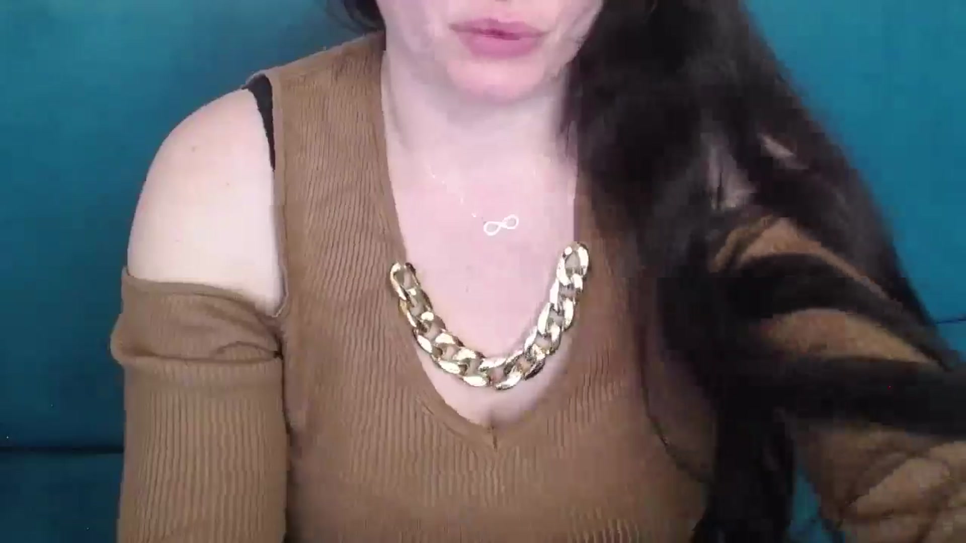 Gallery image thumbnail from ForeverChic's myfreecams stream on, 03/06/2025, 15:04 image 17 of 20