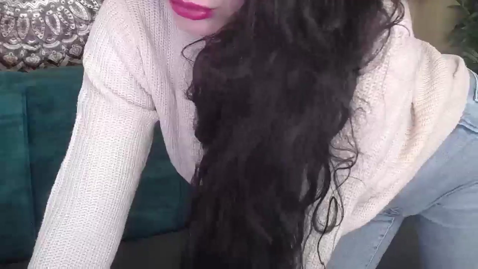 Gallery image thumbnail from ForeverChic's myfreecams stream on, 03/19/2025, 08:08 image 2 of 20