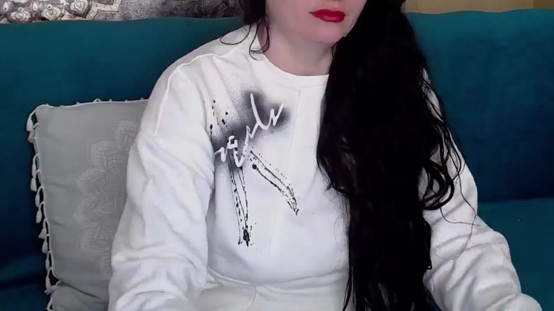 Gallery image thumbnail from ForeverChic's myfreecams stream on, 03/26/2025, 08:43 image 8 of 20