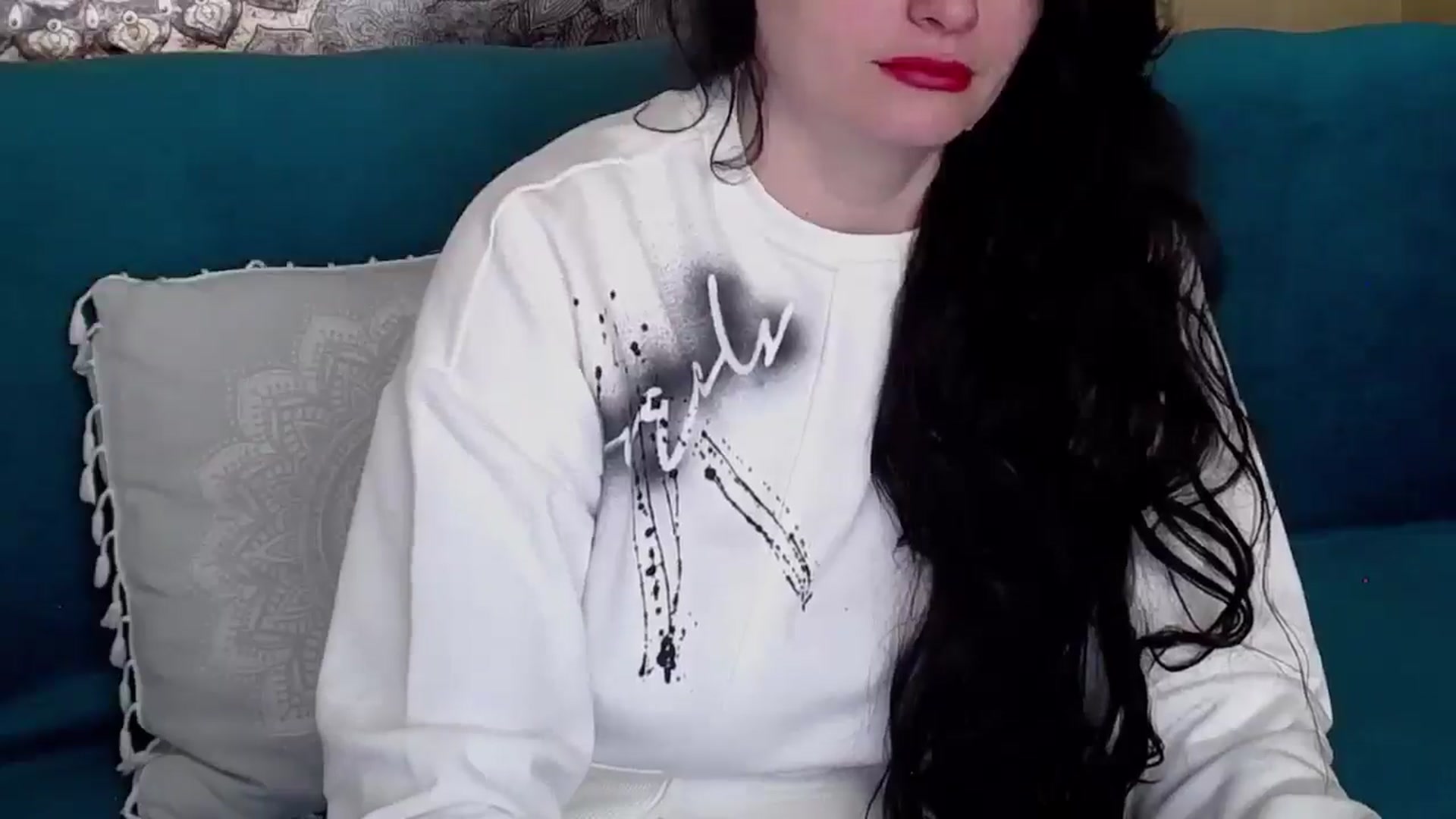 Gallery image thumbnail from ForeverChic's myfreecams stream on, 03/26/2025, 08:43 image 12 of 20