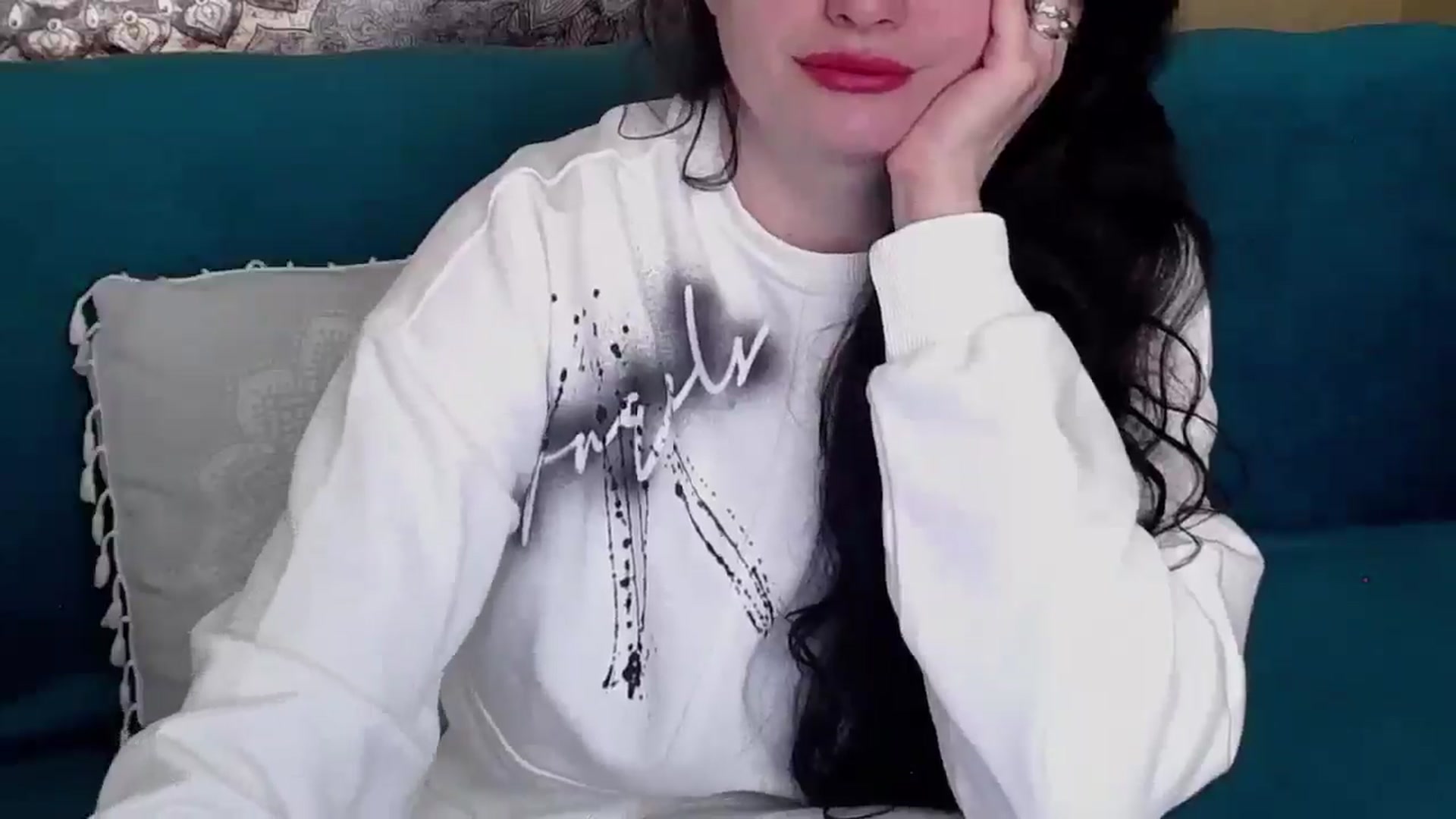Gallery image thumbnail from ForeverChic's myfreecams stream on, 03/26/2025, 08:43 image 15 of 20
