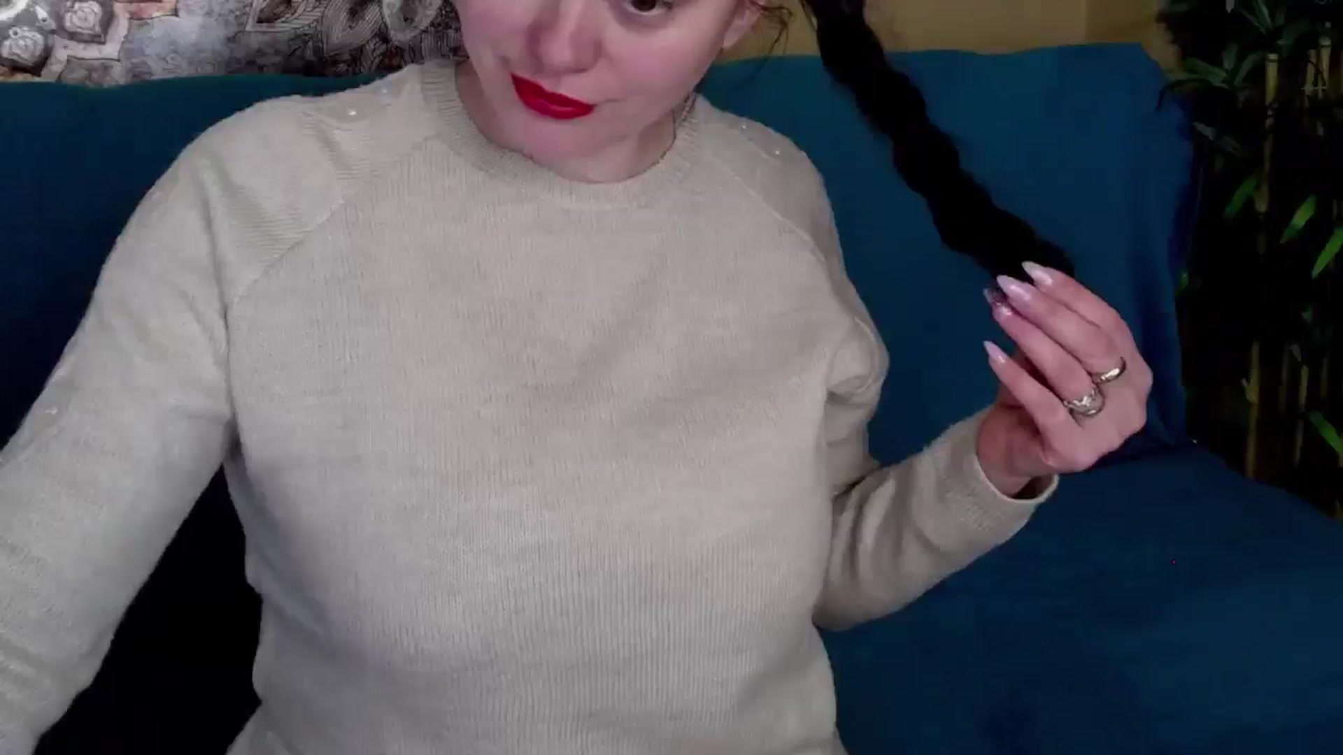 Gallery image thumbnail from ForeverChic's myfreecams stream on, 03/28/2025, 08:05 image 16 of 20