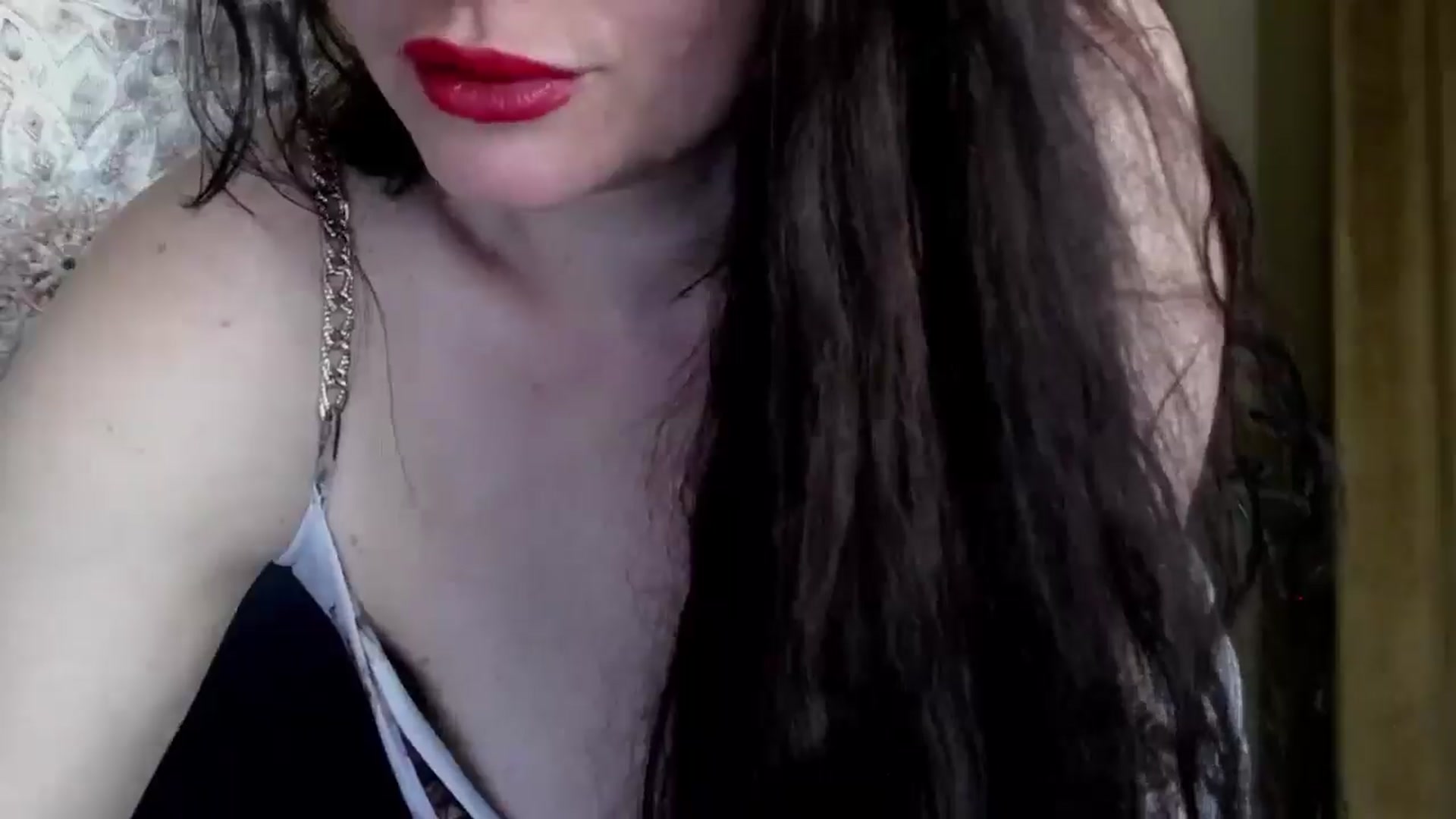 Gallery image thumbnail from ForeverChic's myfreecams stream on, 03/29/2025, 08:40 image 12 of 20
