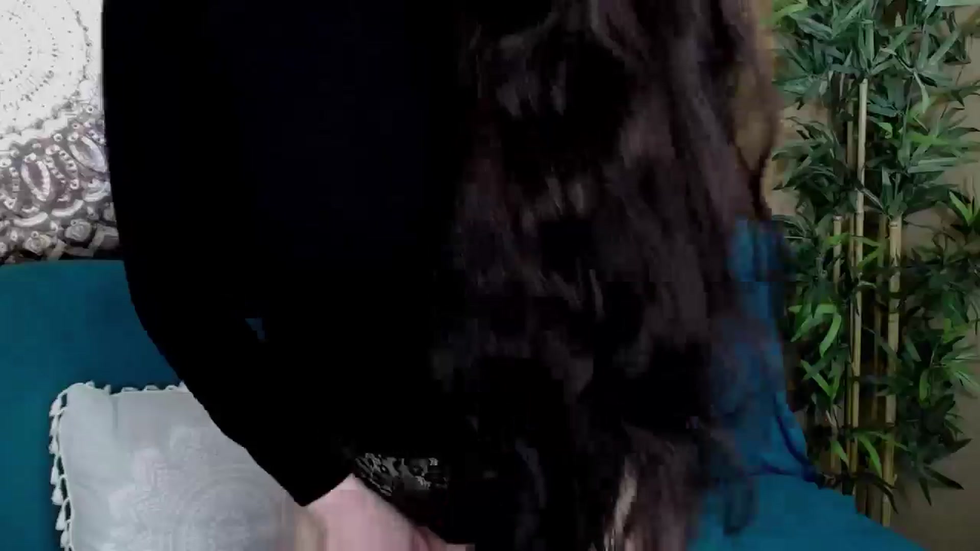 Gallery image thumbnail from ForeverChic's myfreecams stream on, 03/31/2025, 08:13 image 7 of 20