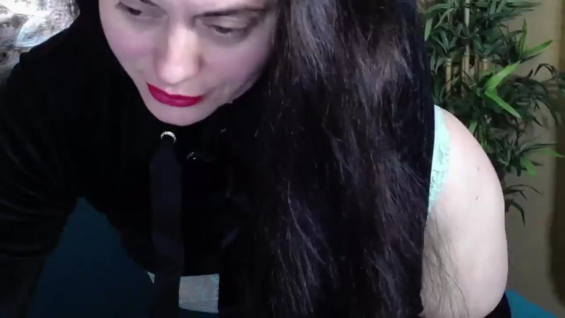 Gallery image thumbnail from ForeverChic's myfreecams stream on, 04/03/2025, 09:14 image 16 of 20