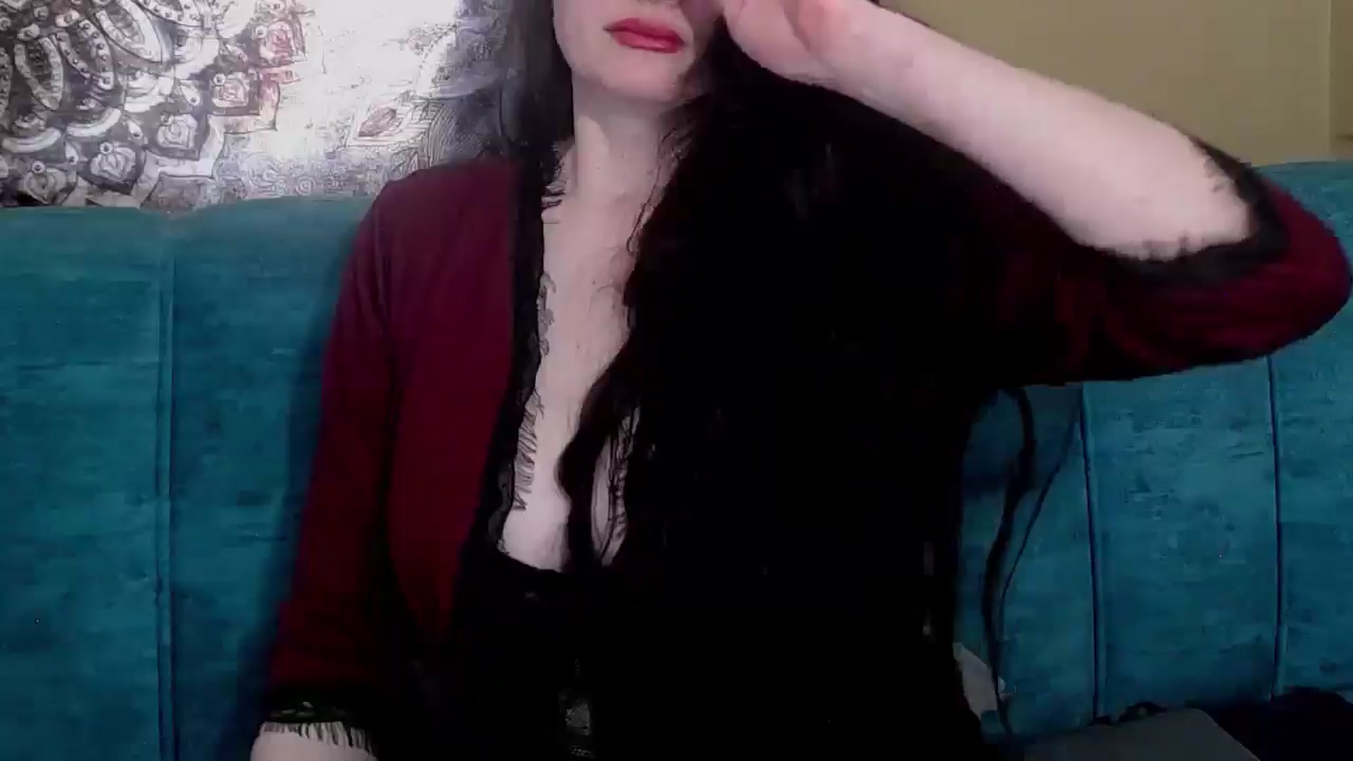 Gallery image thumbnail from ForeverChic's myfreecams stream on, 04/08/2025, 09:46 image 17 of 20