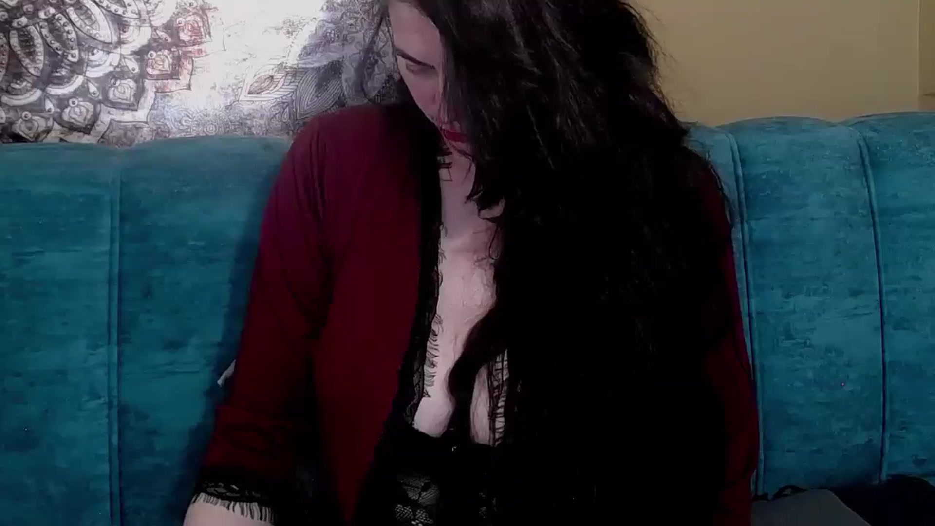 Gallery image thumbnail from ForeverChic's myfreecams stream on, 04/08/2025, 09:46 image 16 of 20