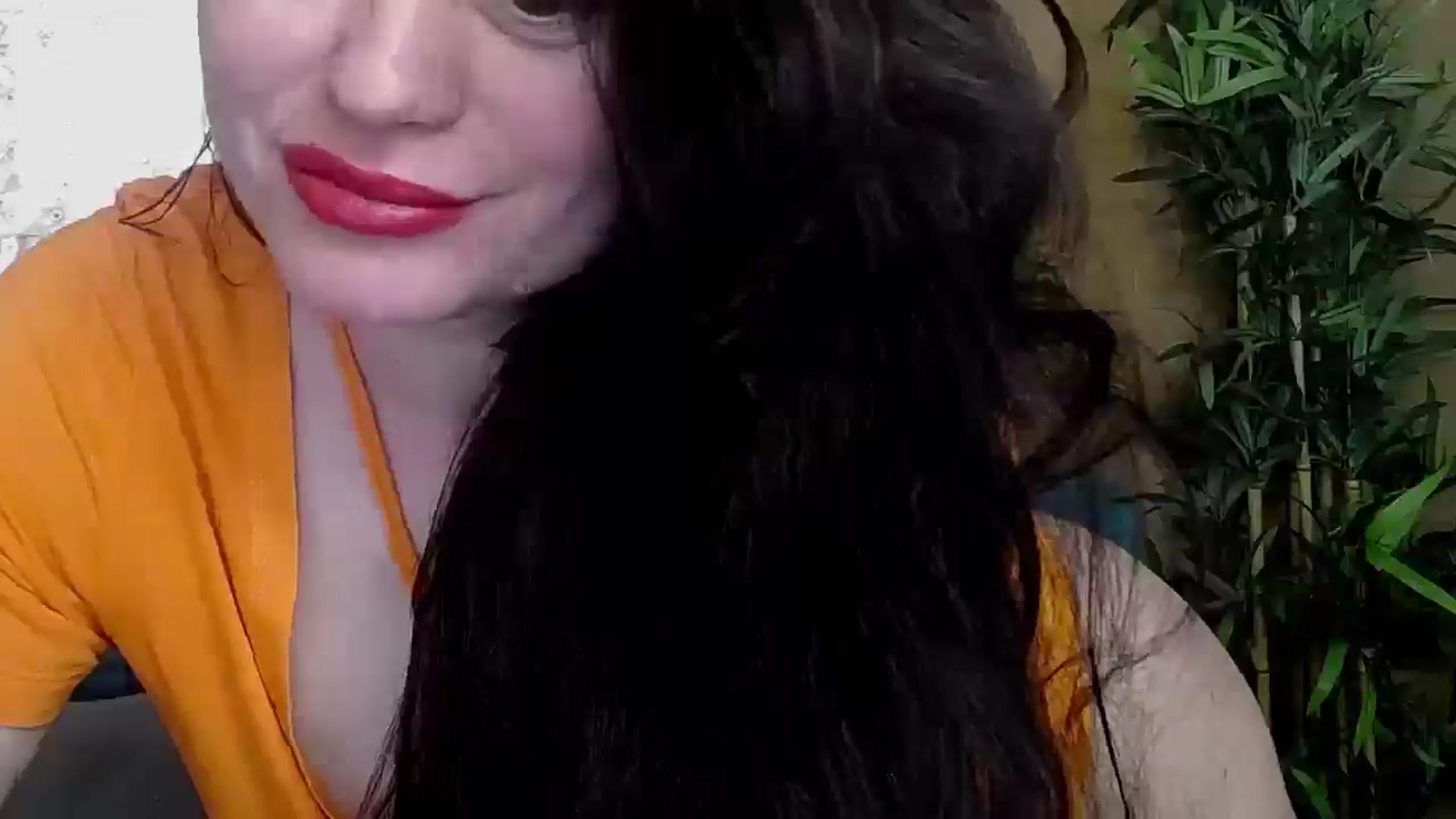 Gallery image thumbnail from ForeverChic's myfreecams stream on, 04/09/2025, 07:35 image 10 of 20