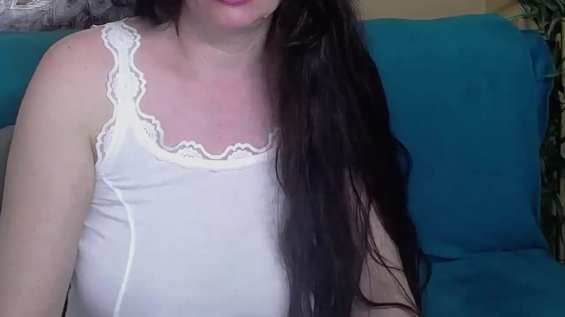 Gallery image thumbnail from ForeverChic's myfreecams stream on, 04/24/2025, 11:16 image 14 of 20