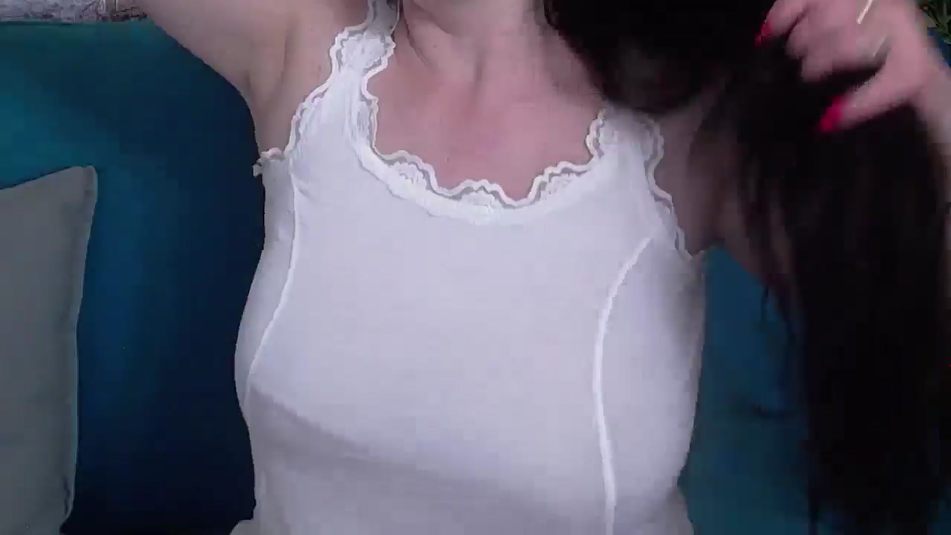 Gallery image thumbnail from ForeverChic's myfreecams stream on, 04/24/2025, 11:16 image 9 of 20