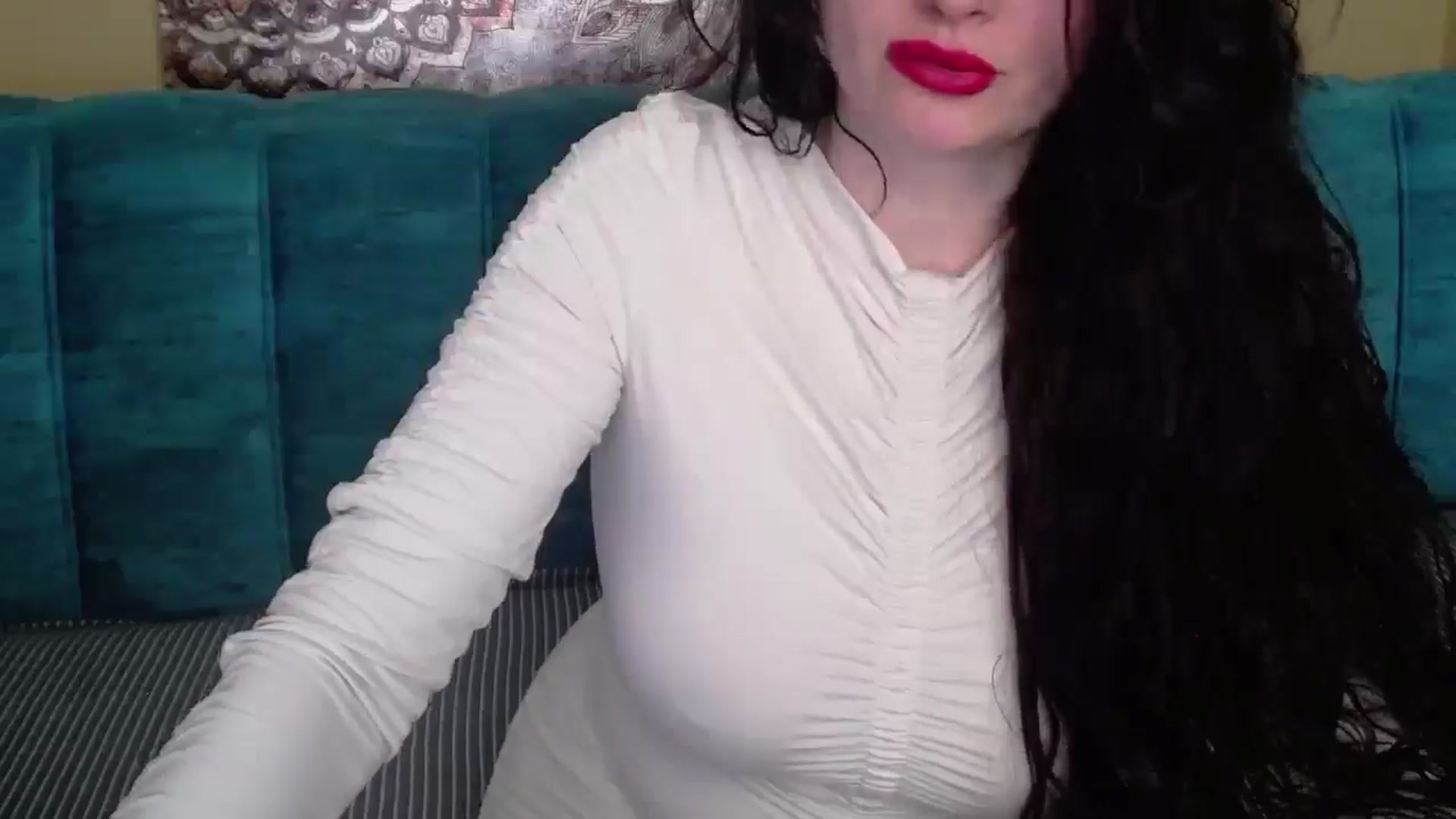 Gallery image thumbnail from ForeverChic's myfreecams stream on, 04/30/2025, 07:36 image 11 of 20