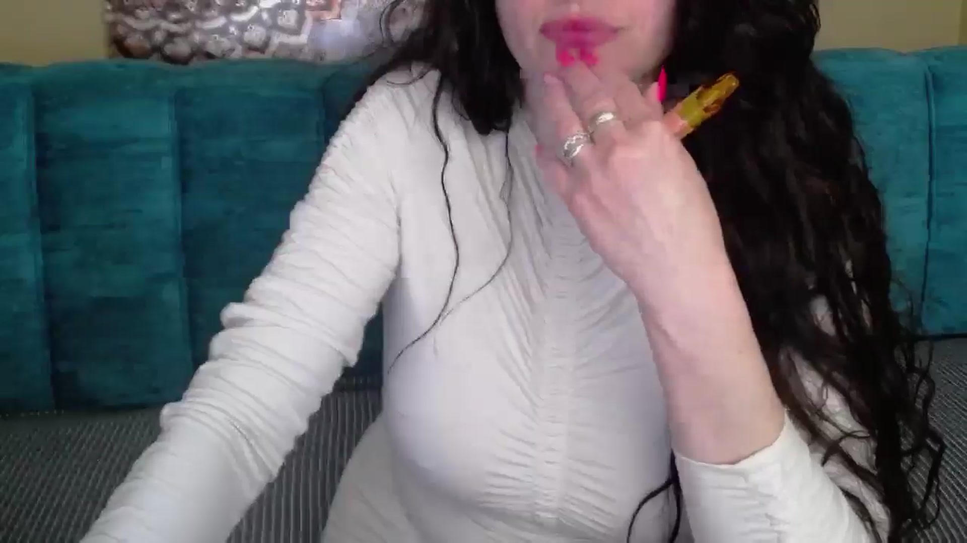 Gallery image thumbnail from ForeverChic's myfreecams stream on, 04/30/2025, 07:36 image 3 of 20