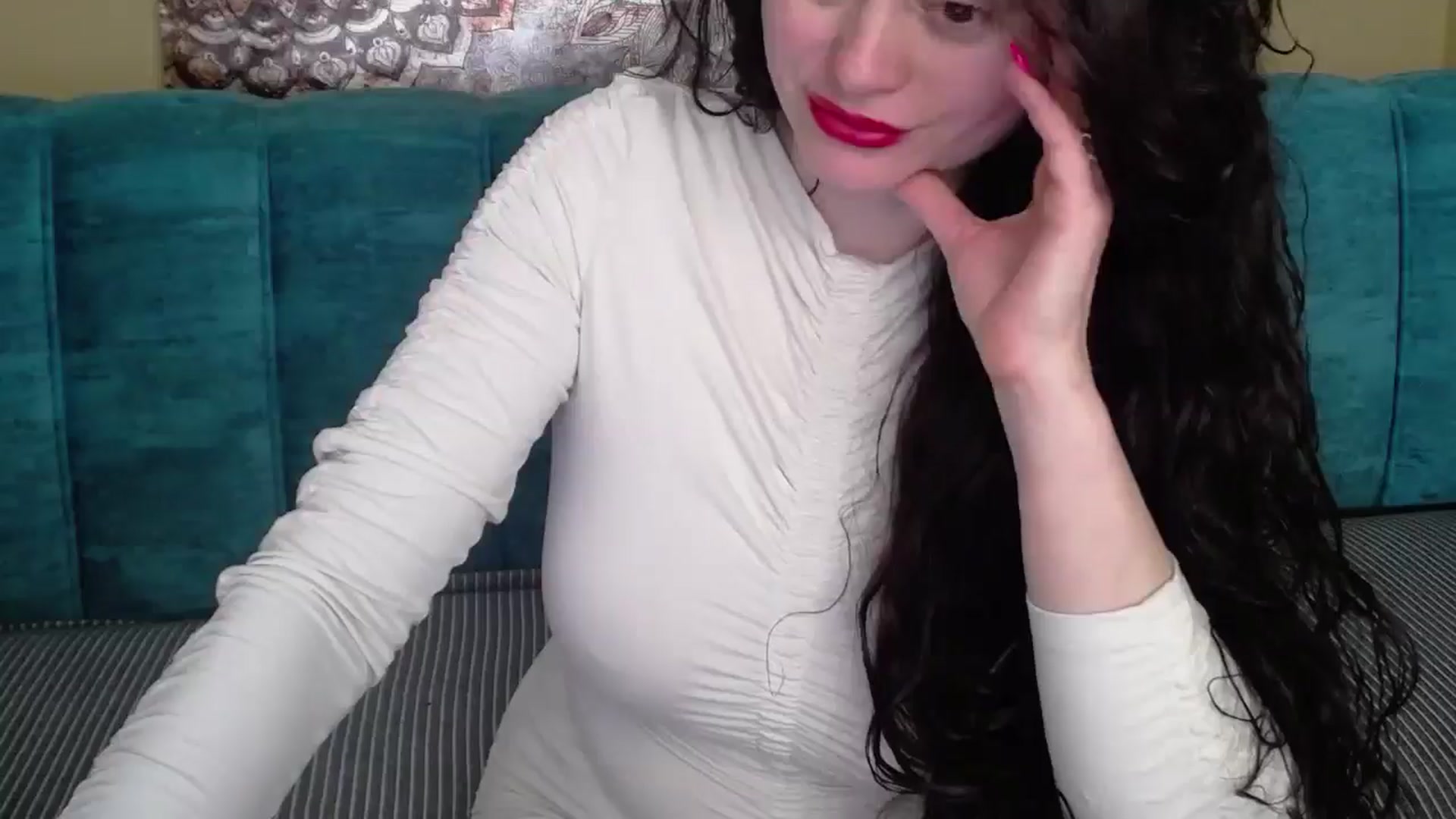 Gallery image thumbnail from ForeverChic's myfreecams stream on, 04/30/2025, 07:36 image 7 of 20