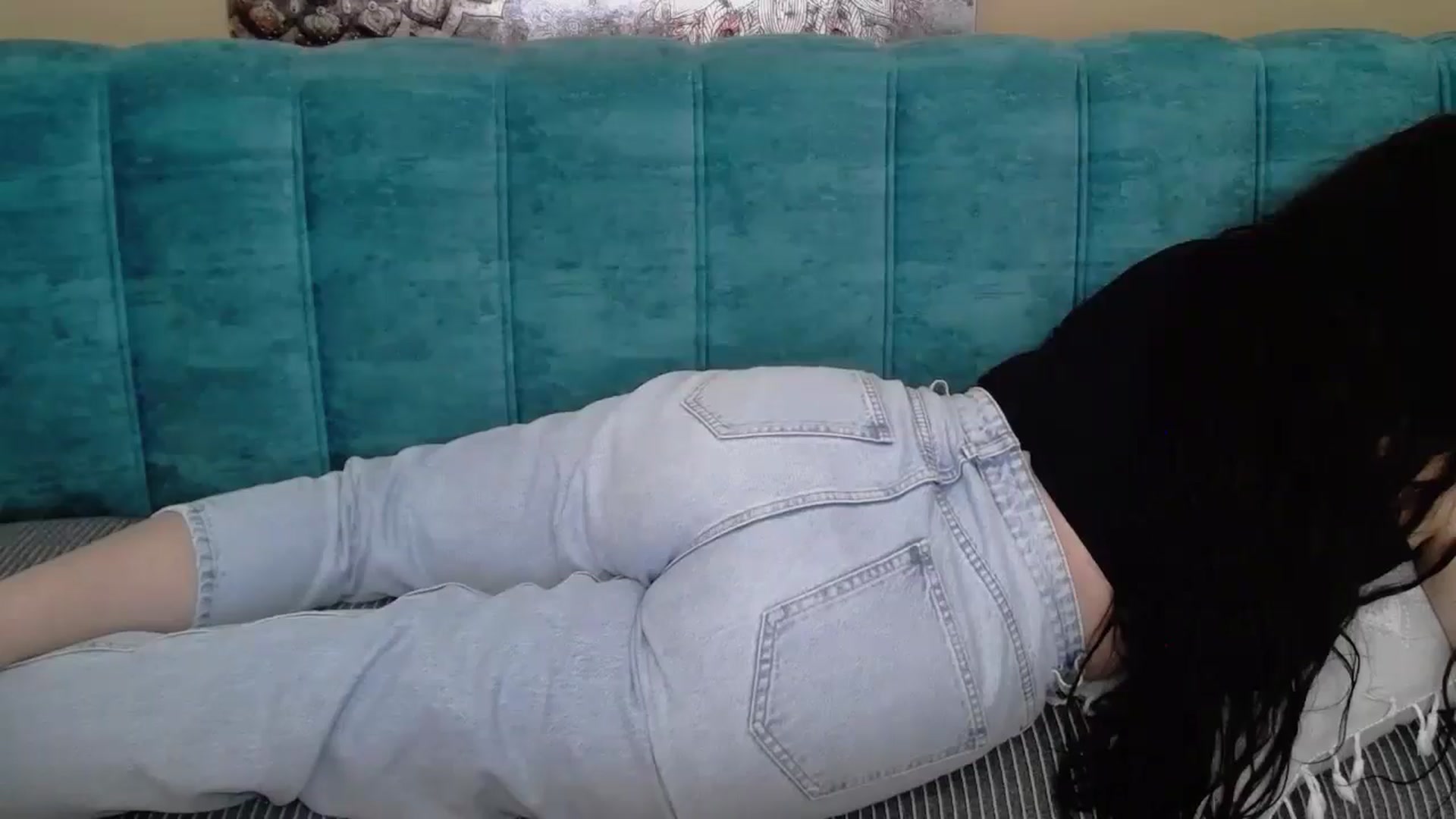 Gallery image thumbnail from ForeverChic's myfreecams stream on, 05/02/2025, 08:01 image 2 of 20